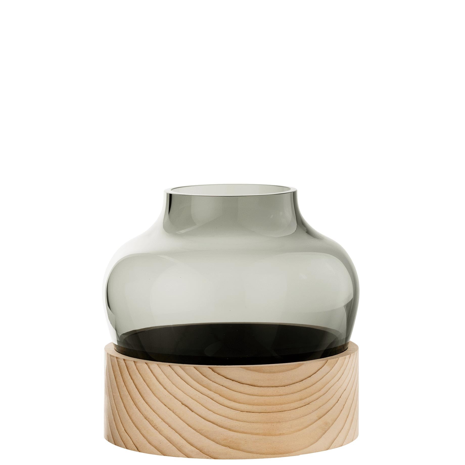 Fritz Hansen Objects Vase Smoked Glass, 18cm