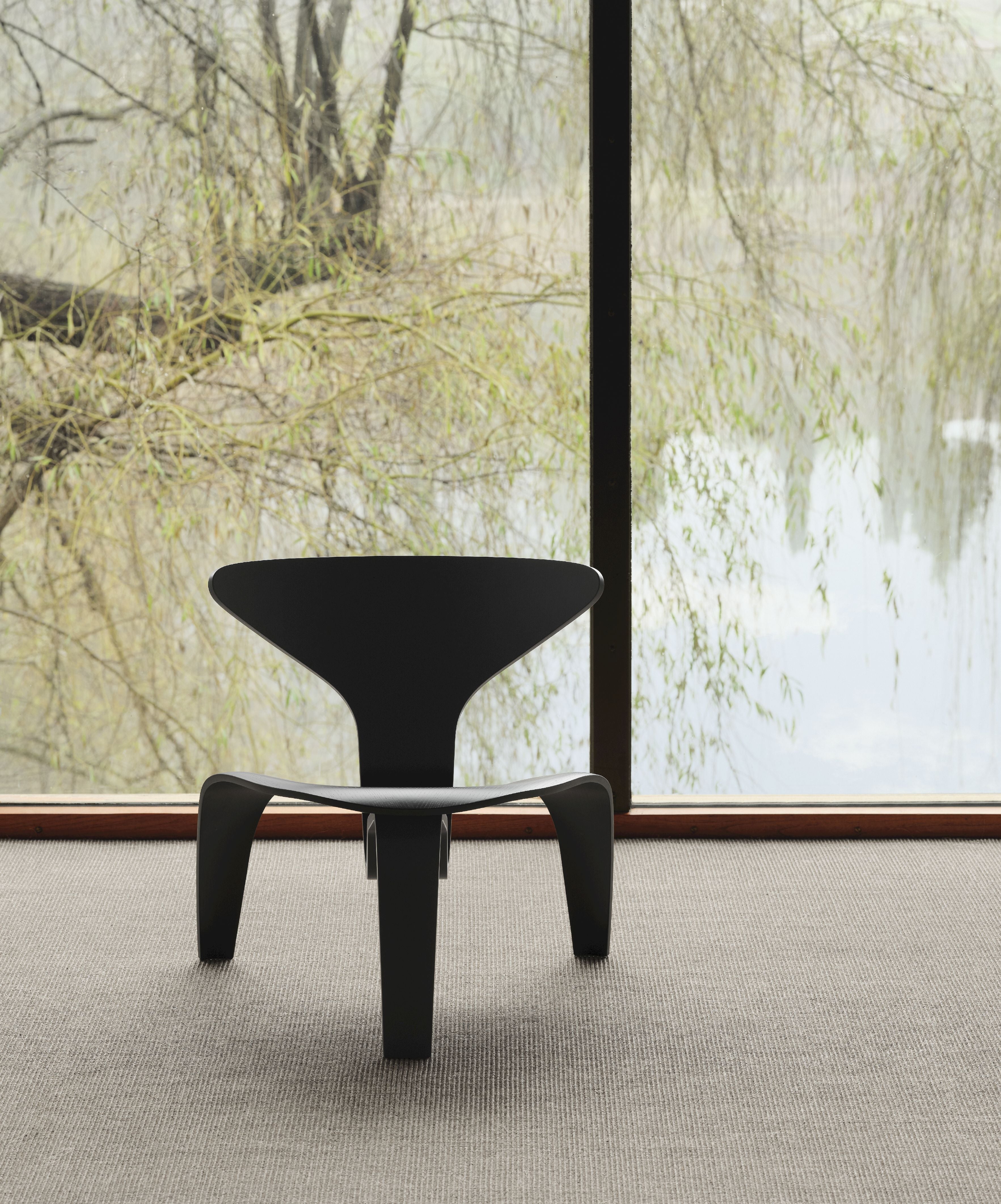 Fritz Hansen PK0 Ein Lounge -Stuhl, schwarz