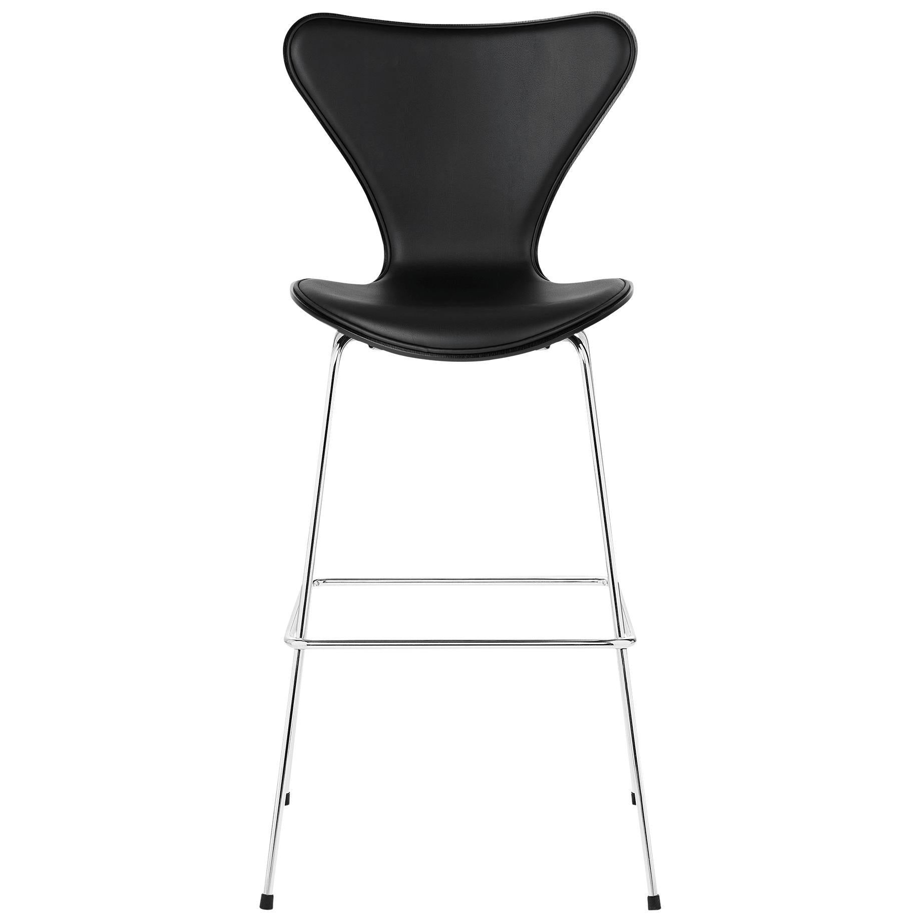 Fritz Hansen Serie 7 Bar Chair Front klädsel läder 76 cm, Basic Black