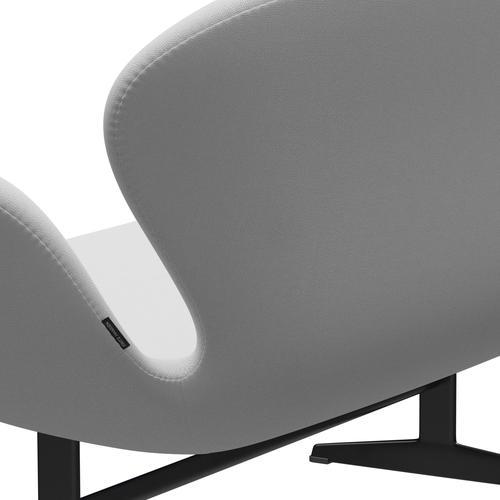 Fritz Hansen Swan Sofa 2 -Sitzer, schwarzer lackierter/sunniva canvas natürlicher