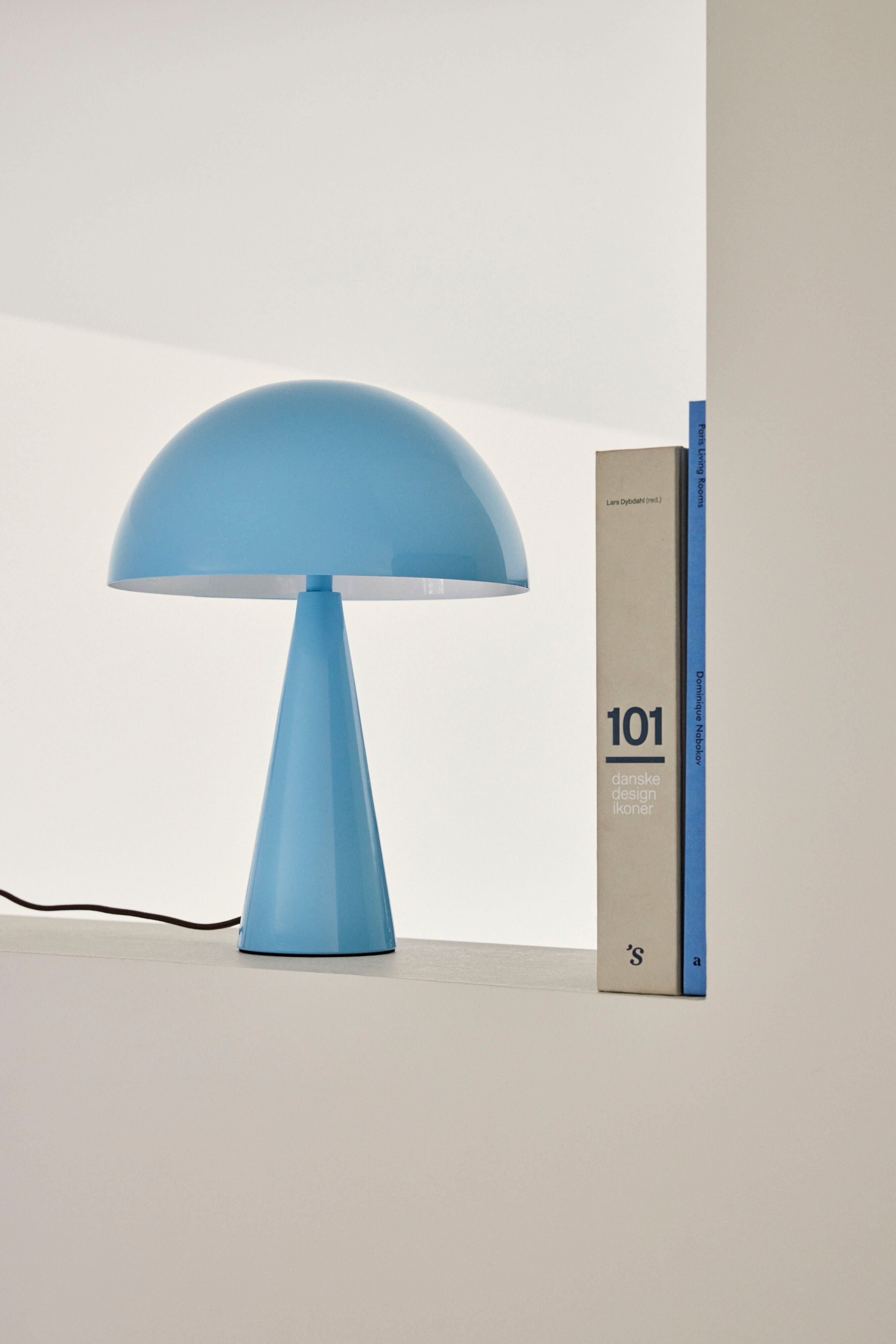 Hübsch Mush Table Lamp Mini, lyseblå