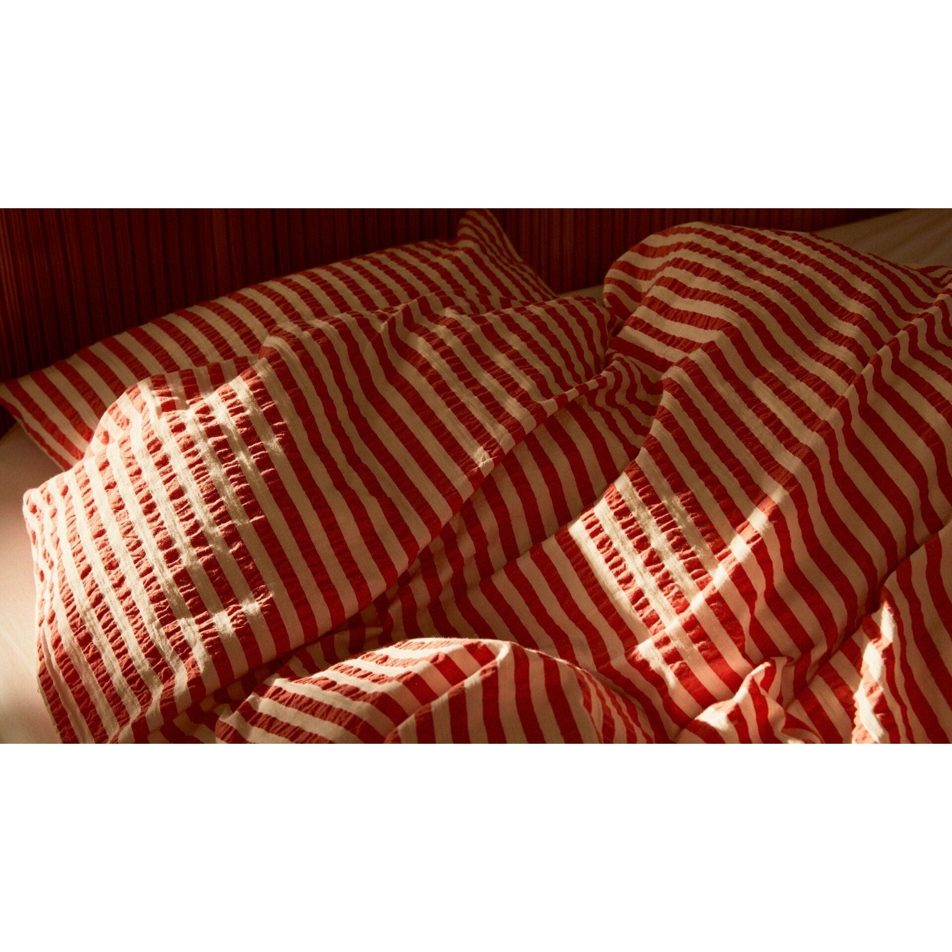 Juna Bæk & Bølge Lines sängkläder 140x220 cm, chili/björk