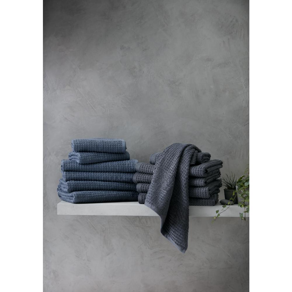 Juna Check Towel Grey escuro, 70x140 cm