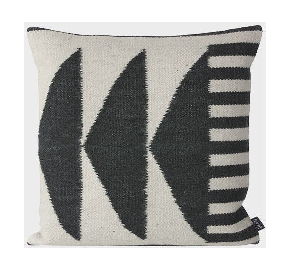 Couverture de coussin Kelim Ferm Living, triangles noirs