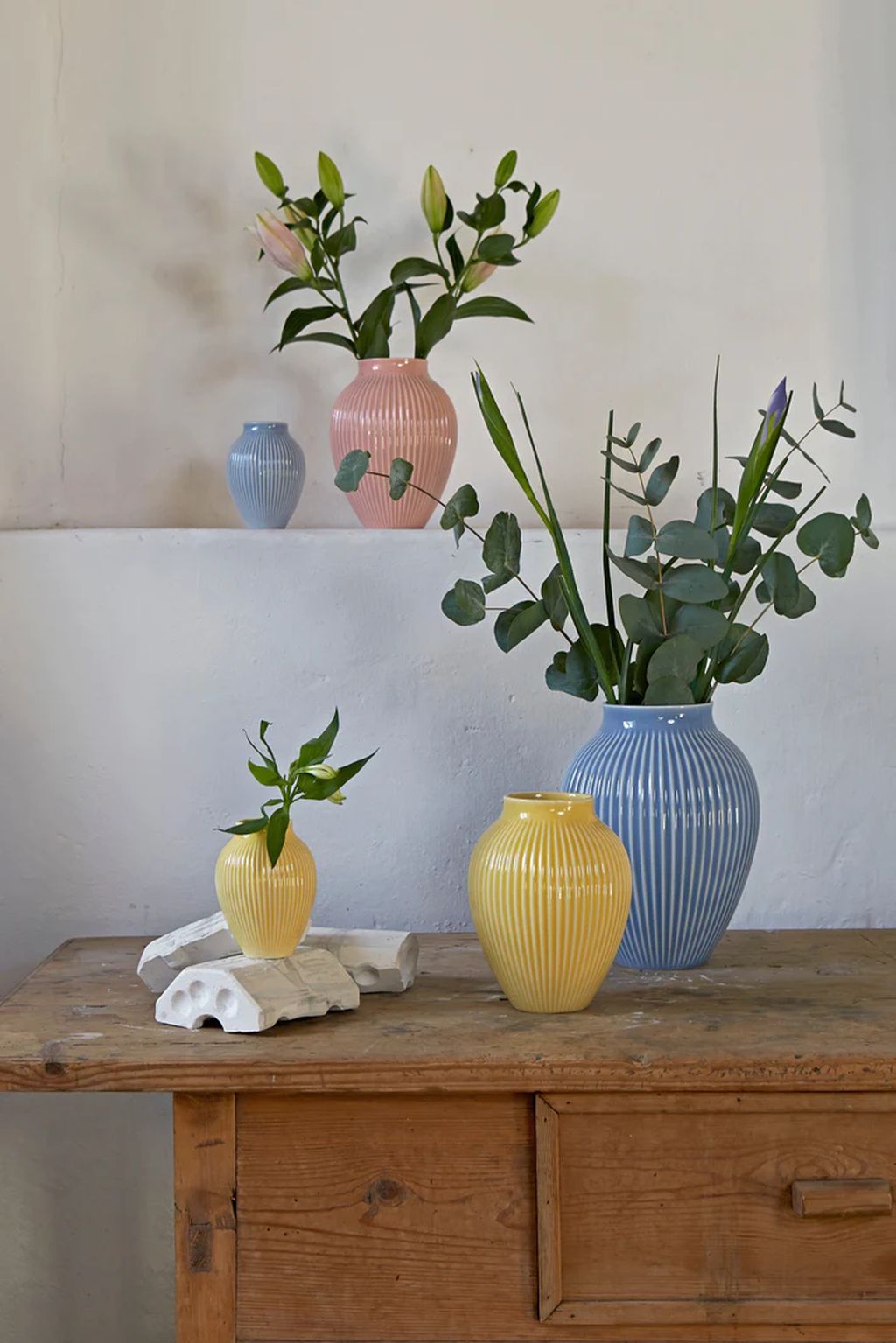 Knabstrup Keramik -Vase mit Rillen H 12,5 cm, Gelb