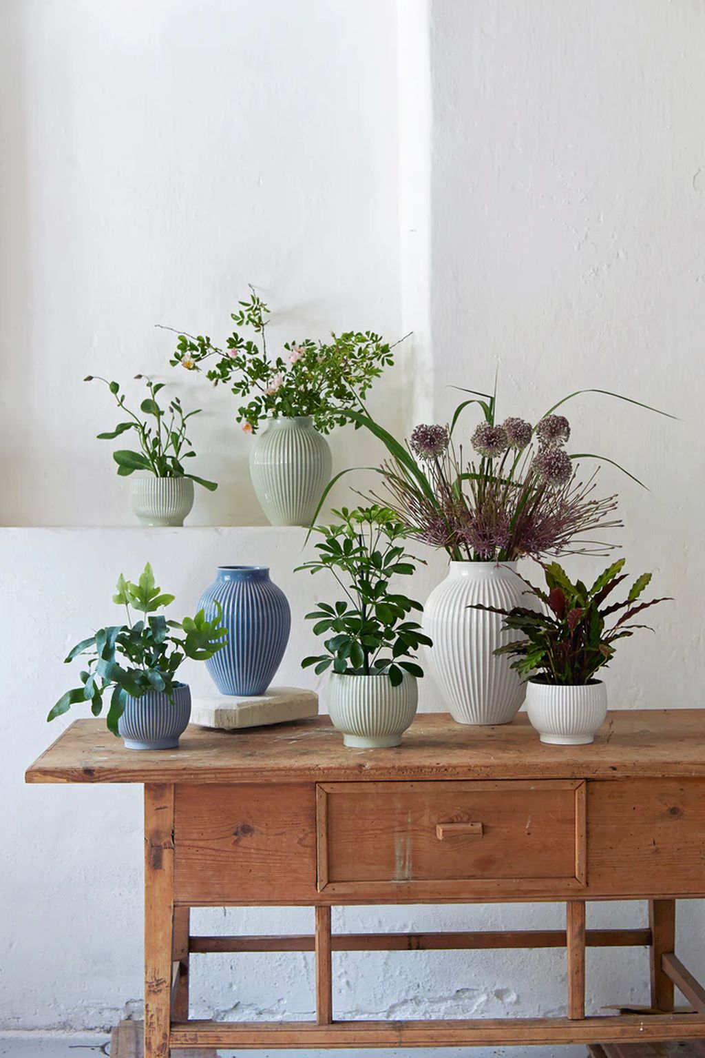 Knabstrup Keramik Vase mit Grooves H 27 cm, weiß