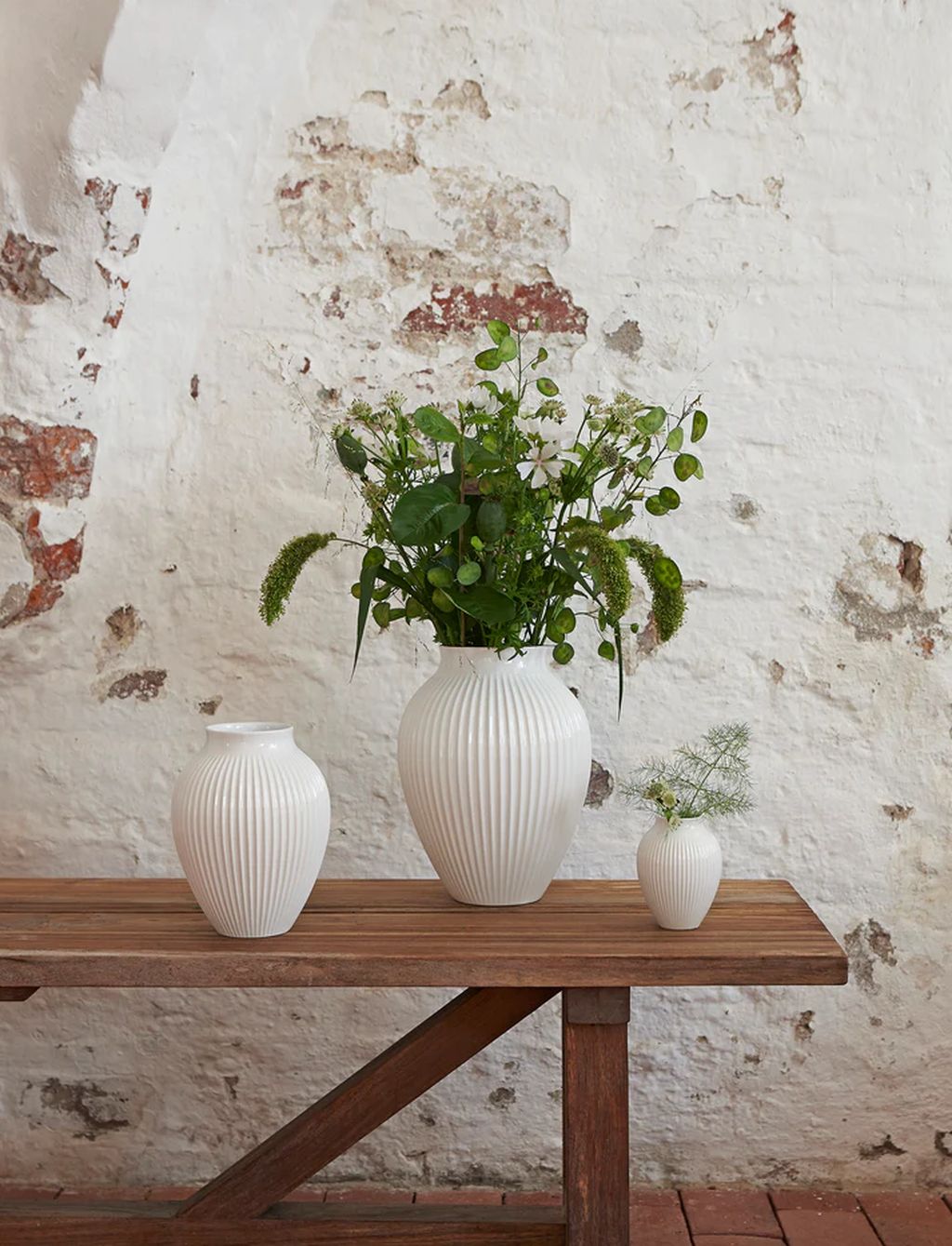 Knabstrup Keramik -Vase mit Rillen H 35 cm, weiß