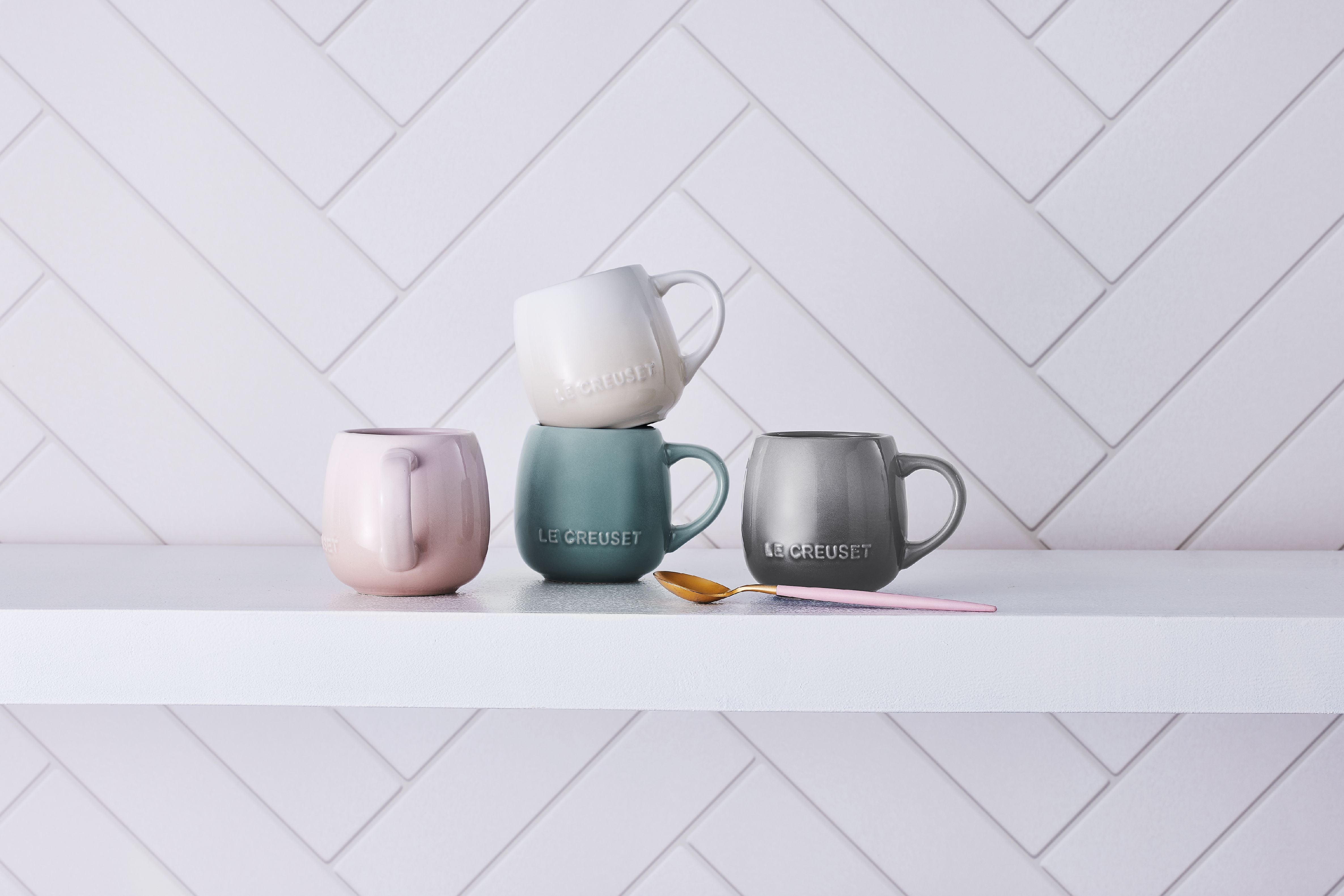 Tasse de coupé le Creuset, coquille rose