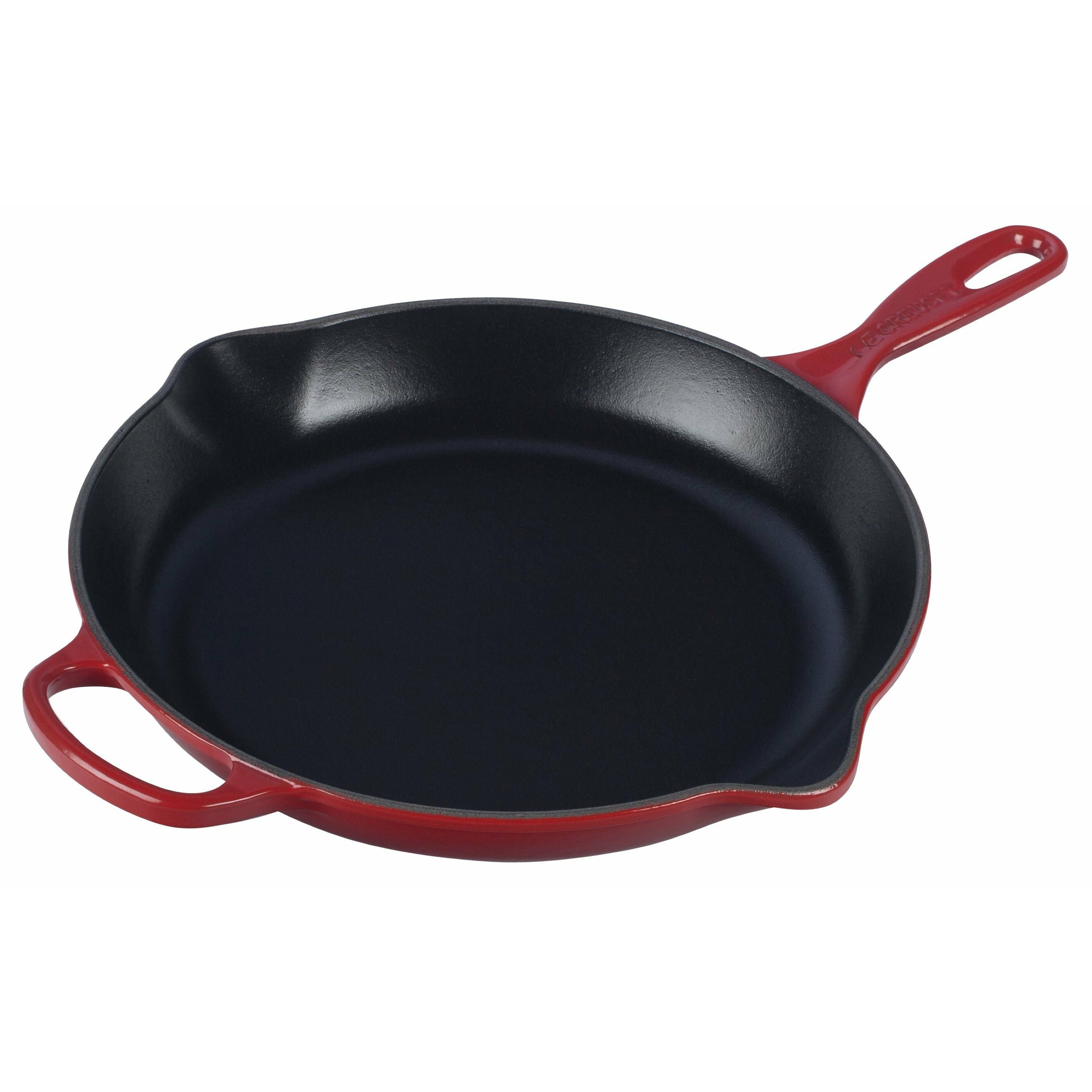 Le Creuset Signature Round Frying And Serving Pan 23 Cm, Cherry Red