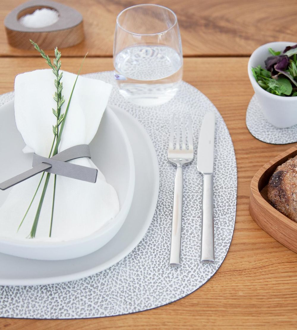 Lind ADN Curve Placemat Hippo Leather L, gris blanc