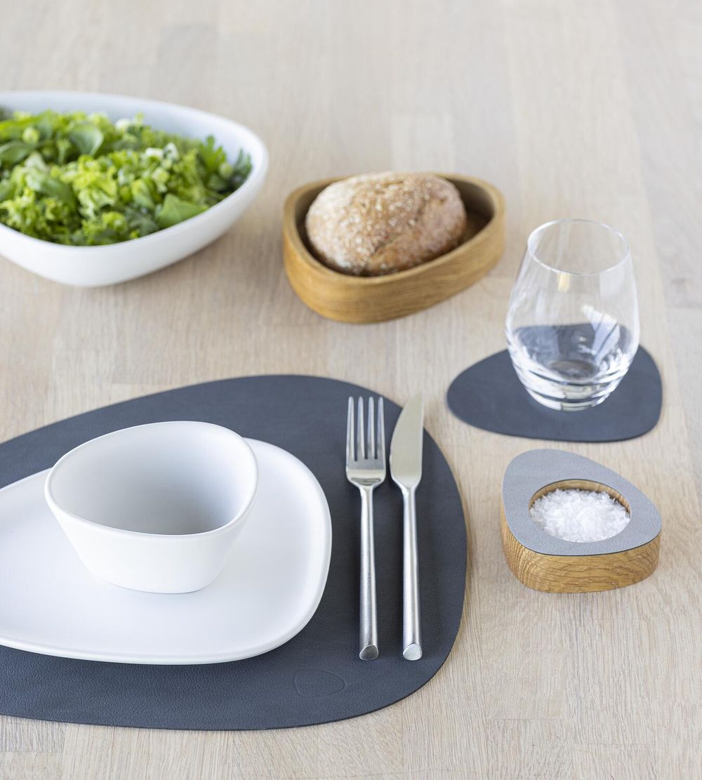 Lind ADN Curve Placemat Nupo Leather M, anthracite