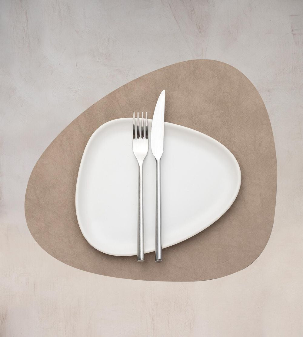 Lind ADN Curve Placemat Nupo Leather M, Nomad Gray