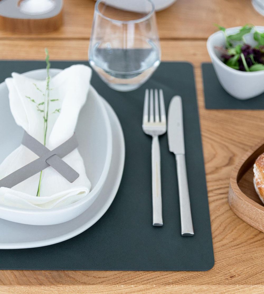 Lind DNA Square Placemat Nupo Leather L, vert foncé