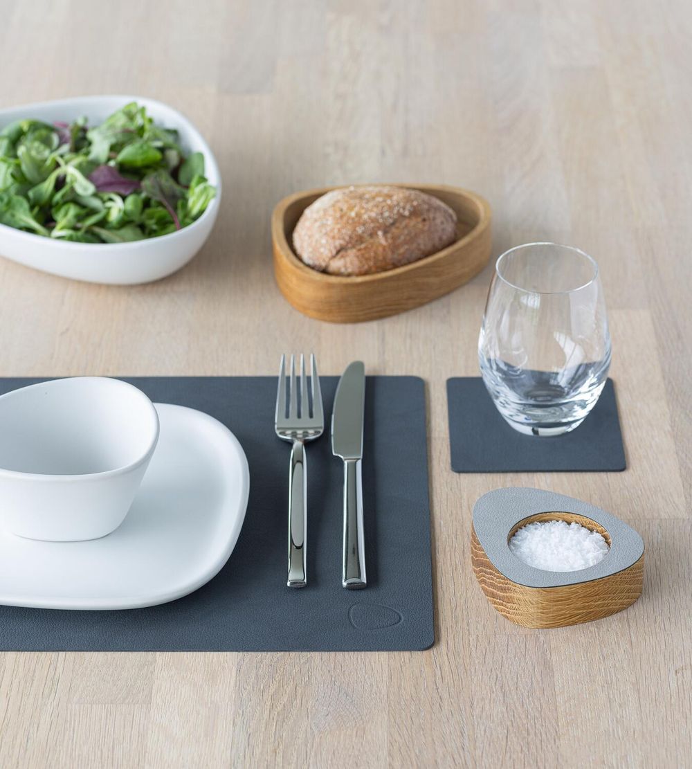 Lind DNA Square Placemat NuPo Leather M, Anthracite