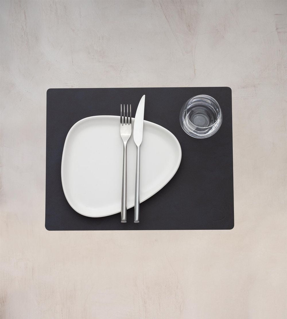 Lind DNA Square Placemat Nupo Leather M, noir