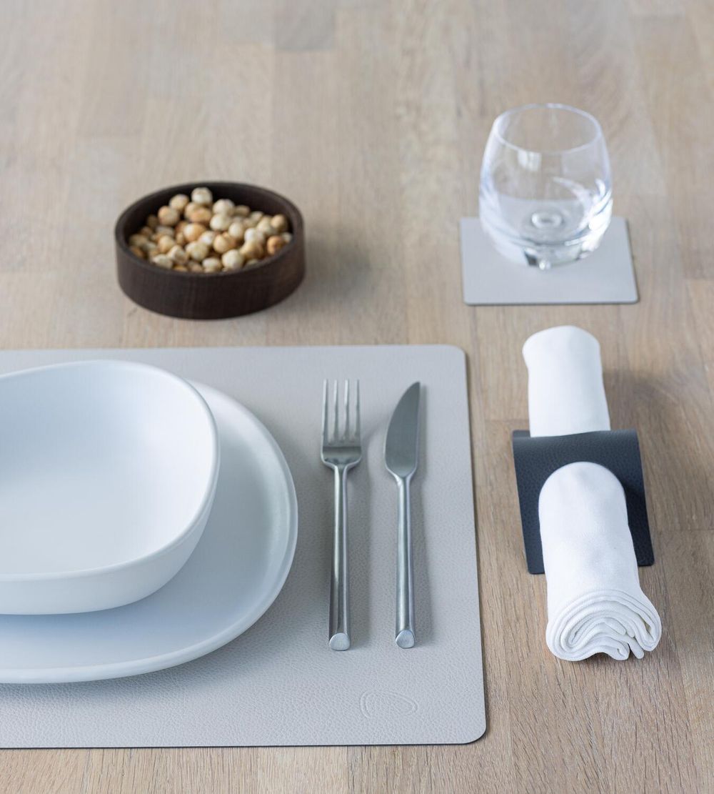 Lind DNA Square Placemat Serene Leder L, Creme