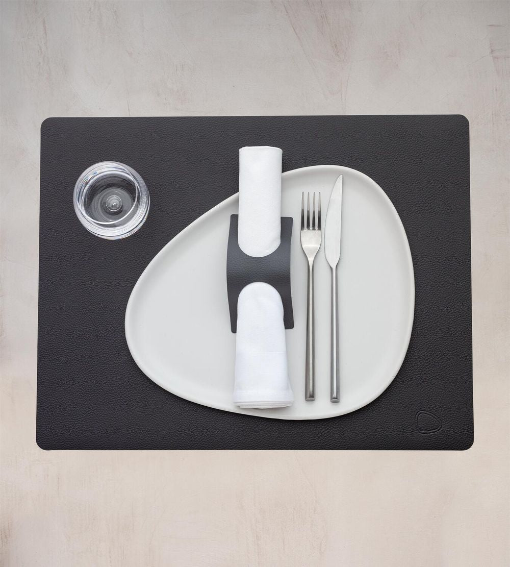 Lind DNA Square Placemat Serene Leder L, Schwarz