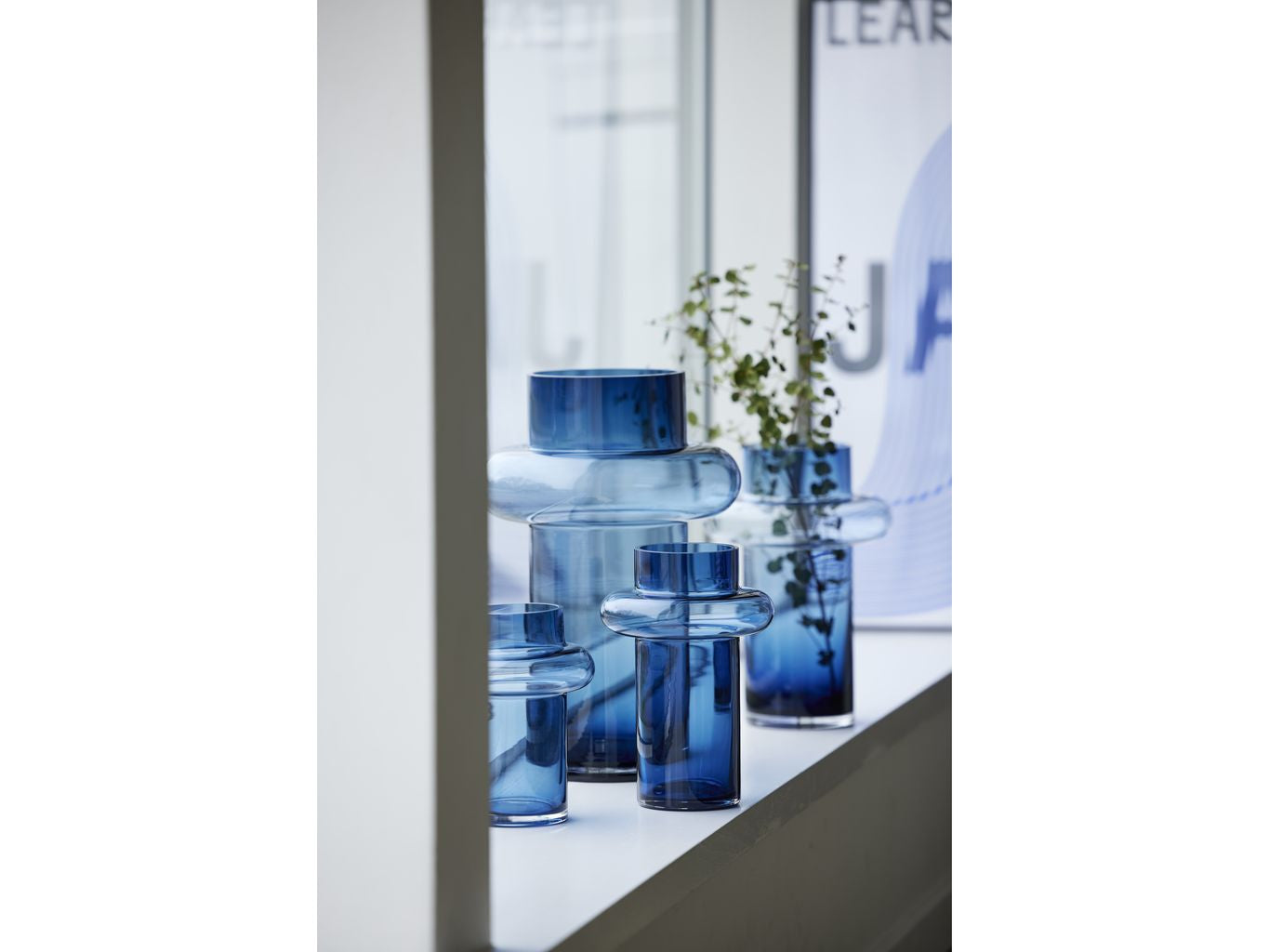 Vase de tube Lyngby Glas H: 20 cm, bleu foncé