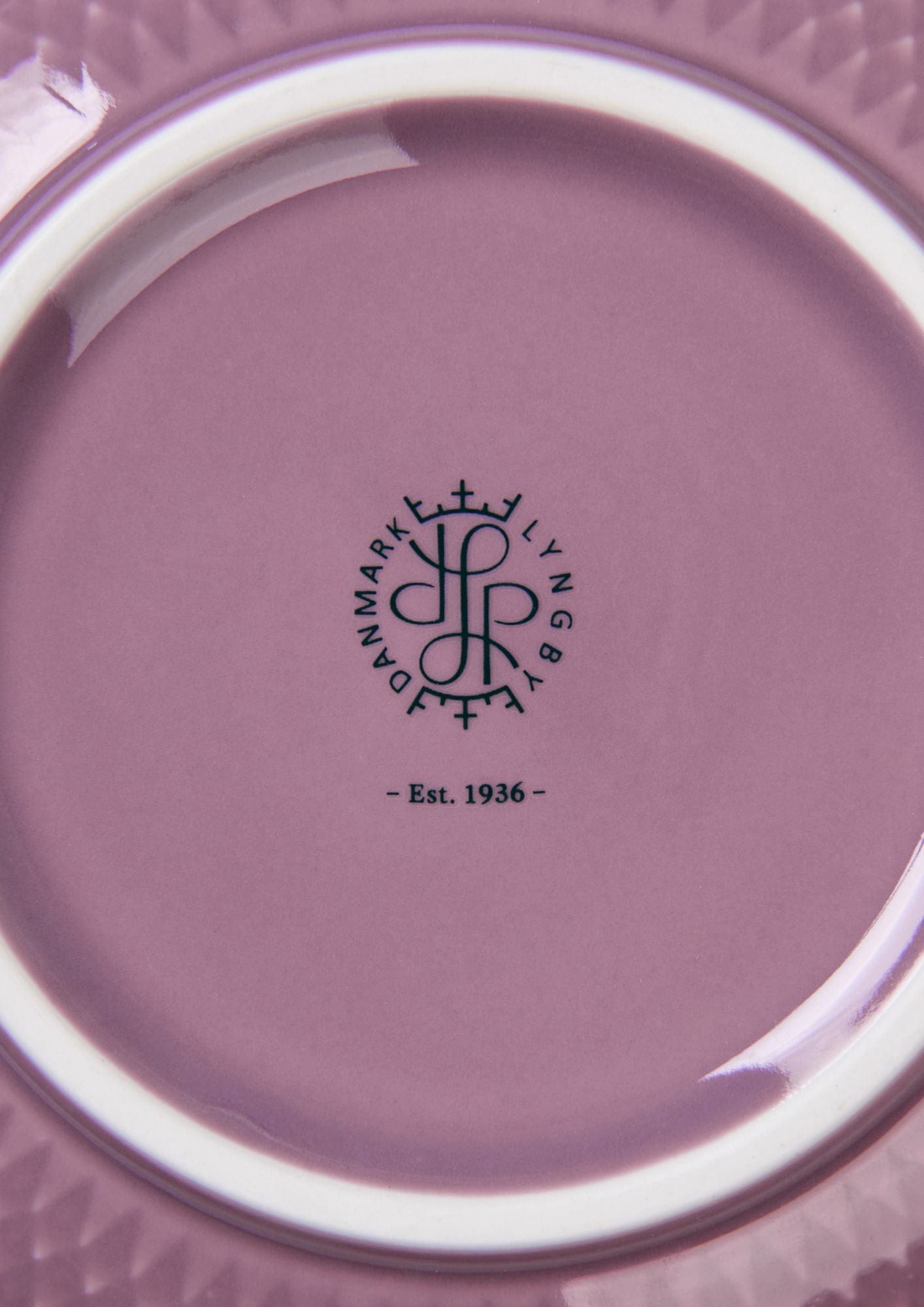 Lyngby Porcelæn Rhombe Color Bowl Ø15,5 cm, violet
