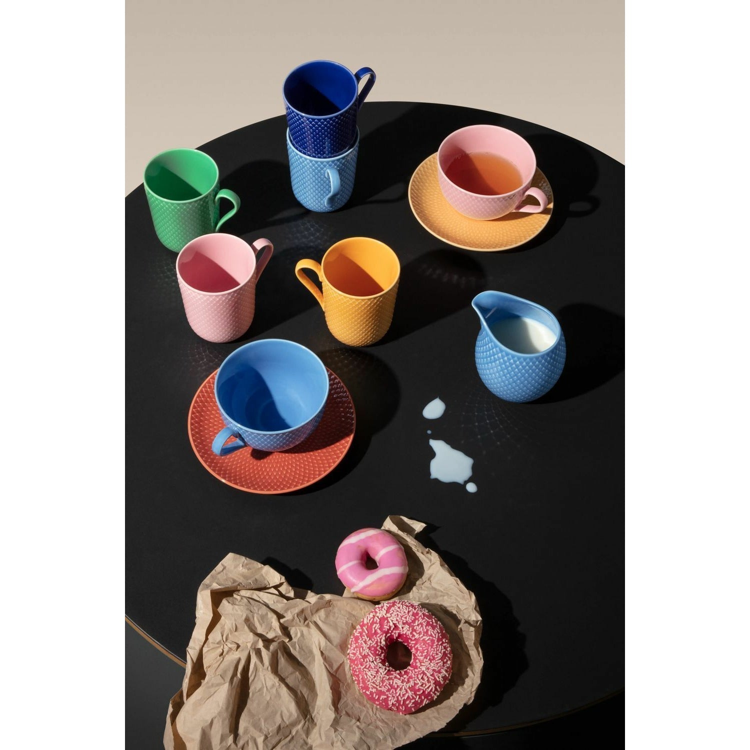 Lyngby Porcelæn Rhombe Color Tea tasse avec soucoupe, bleu / terre cuite