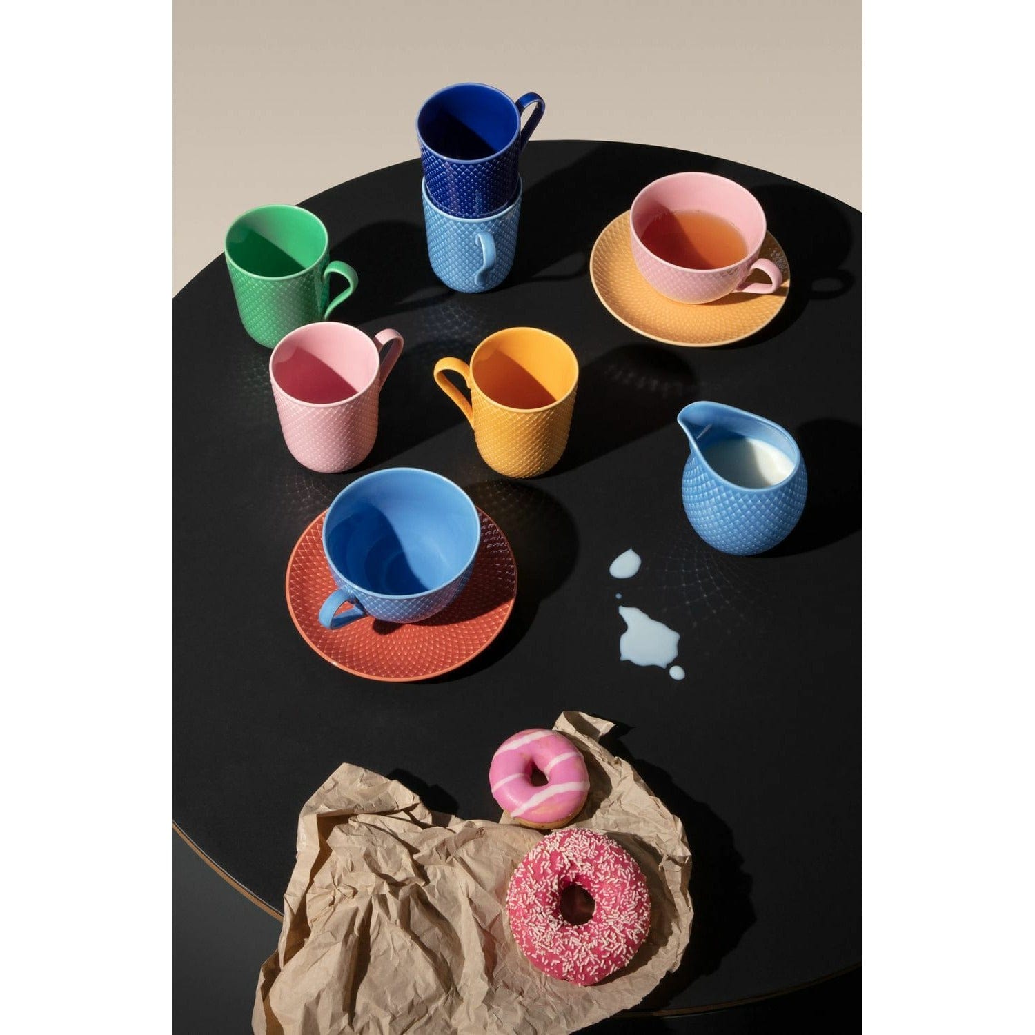 Lyngby Porcelæn Rhombe Color Tea tasse avec soucoupe, rose / beige