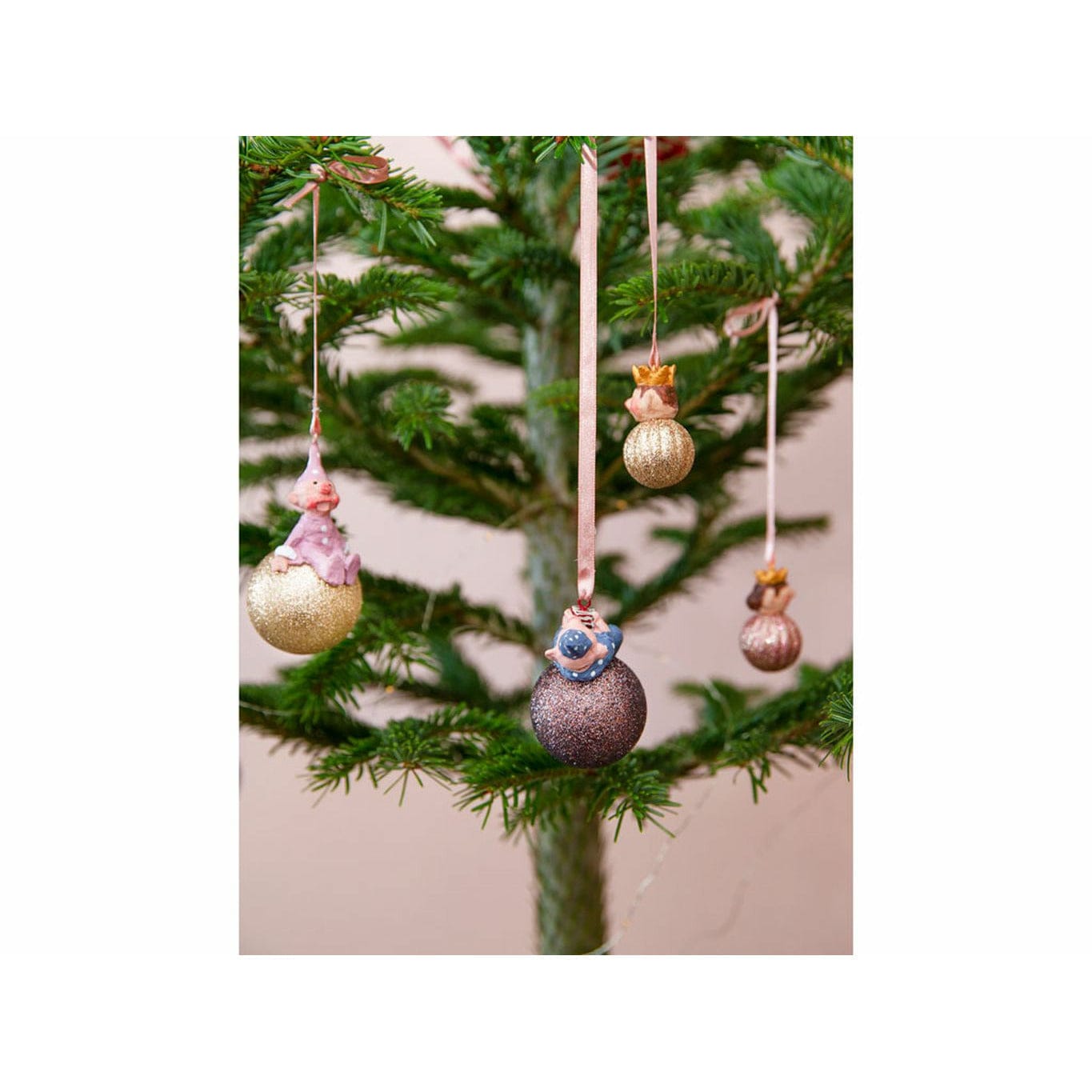 Medusa Kopenhagen mein erstes Weihnachtsmädchen Weihnachtsbaumball