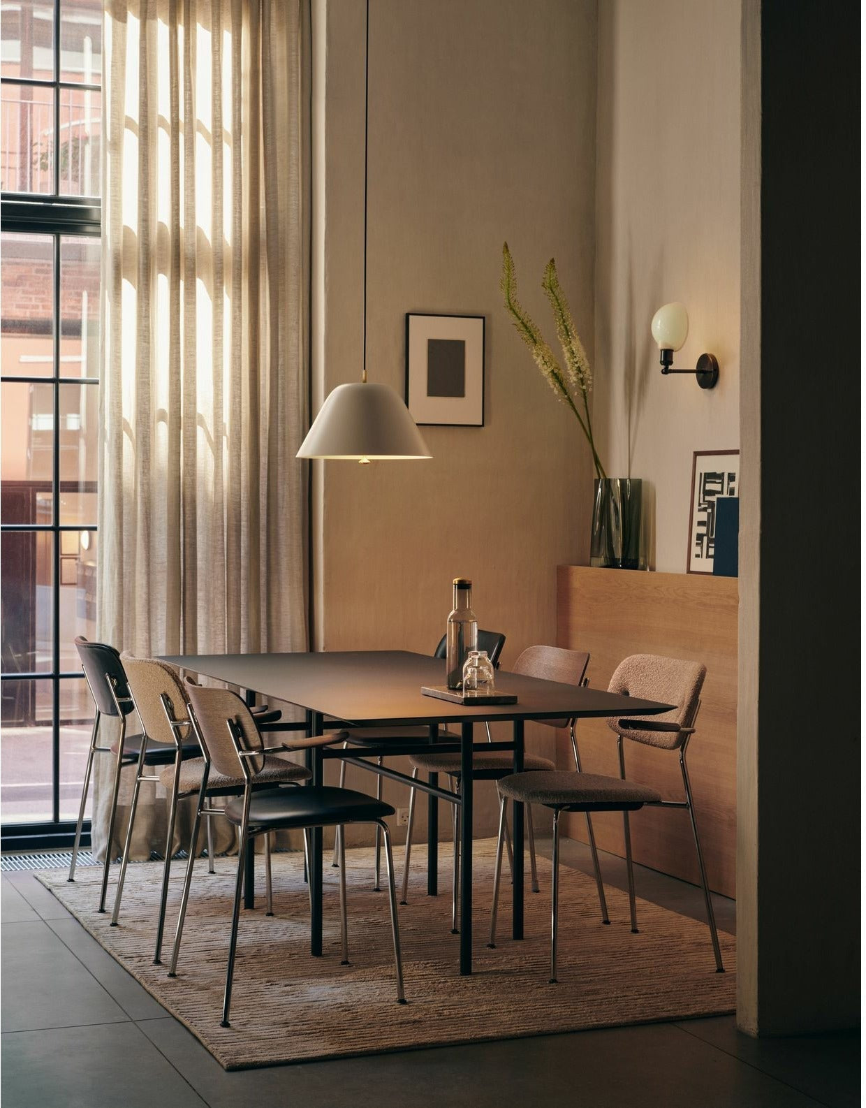 Audo Copenhagen Co Chair Full Upholstery With Armrest Black Oak, Chrome/Dakar 0842