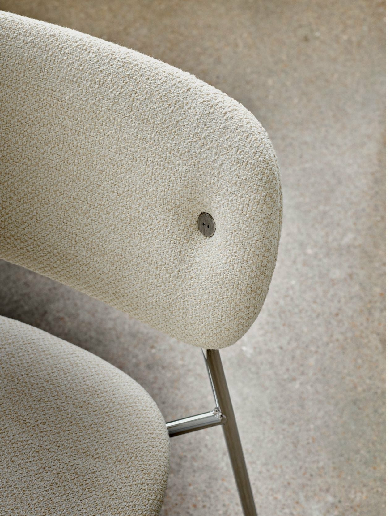 Audo Copenhagen Co silla tapicería completa con roble negro del reposabrazos, Chrome/Doppiopanama T14012/001