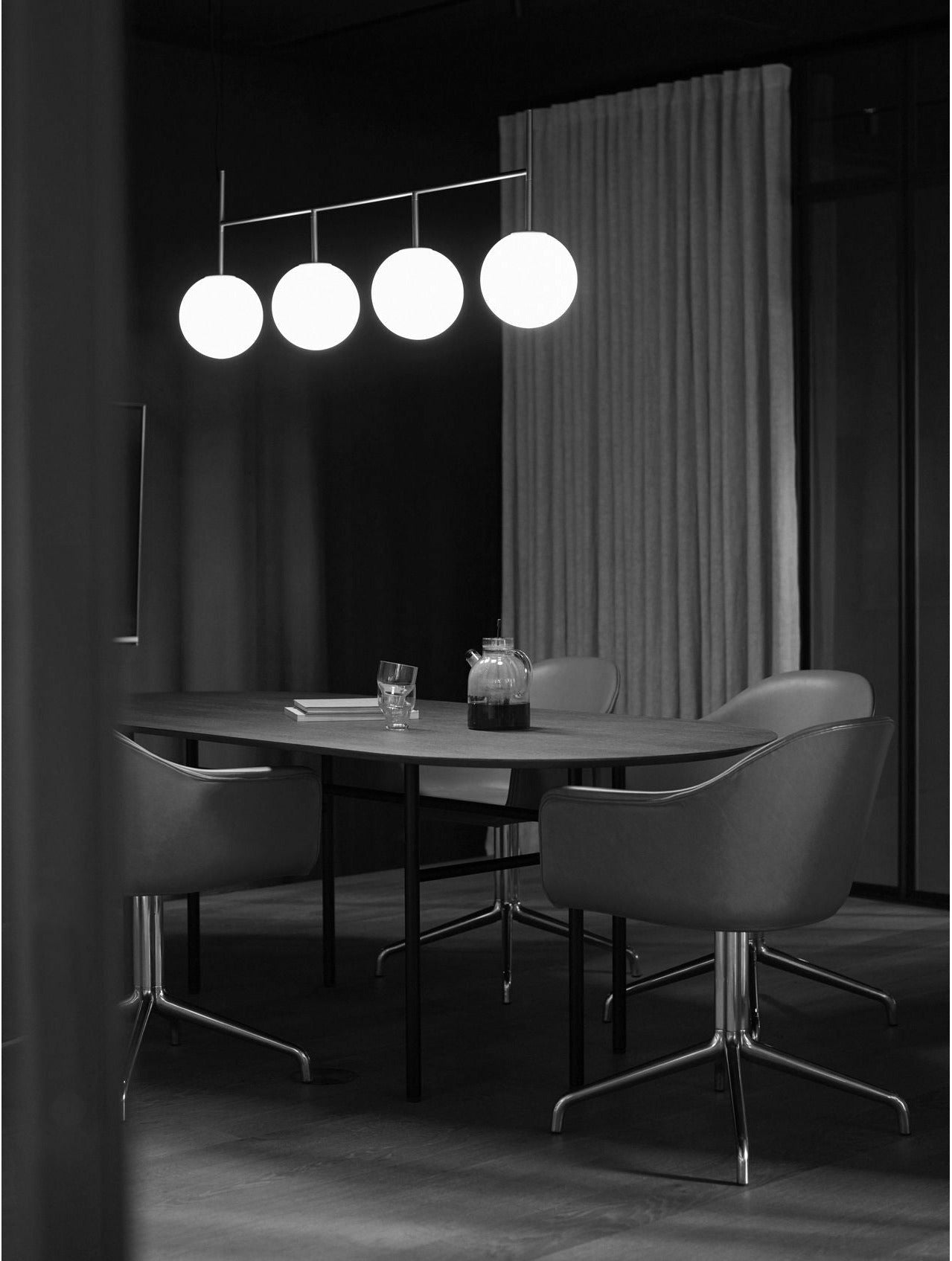 Audo Copenhagen Harbour Dining Chair Swivel, Black/Black