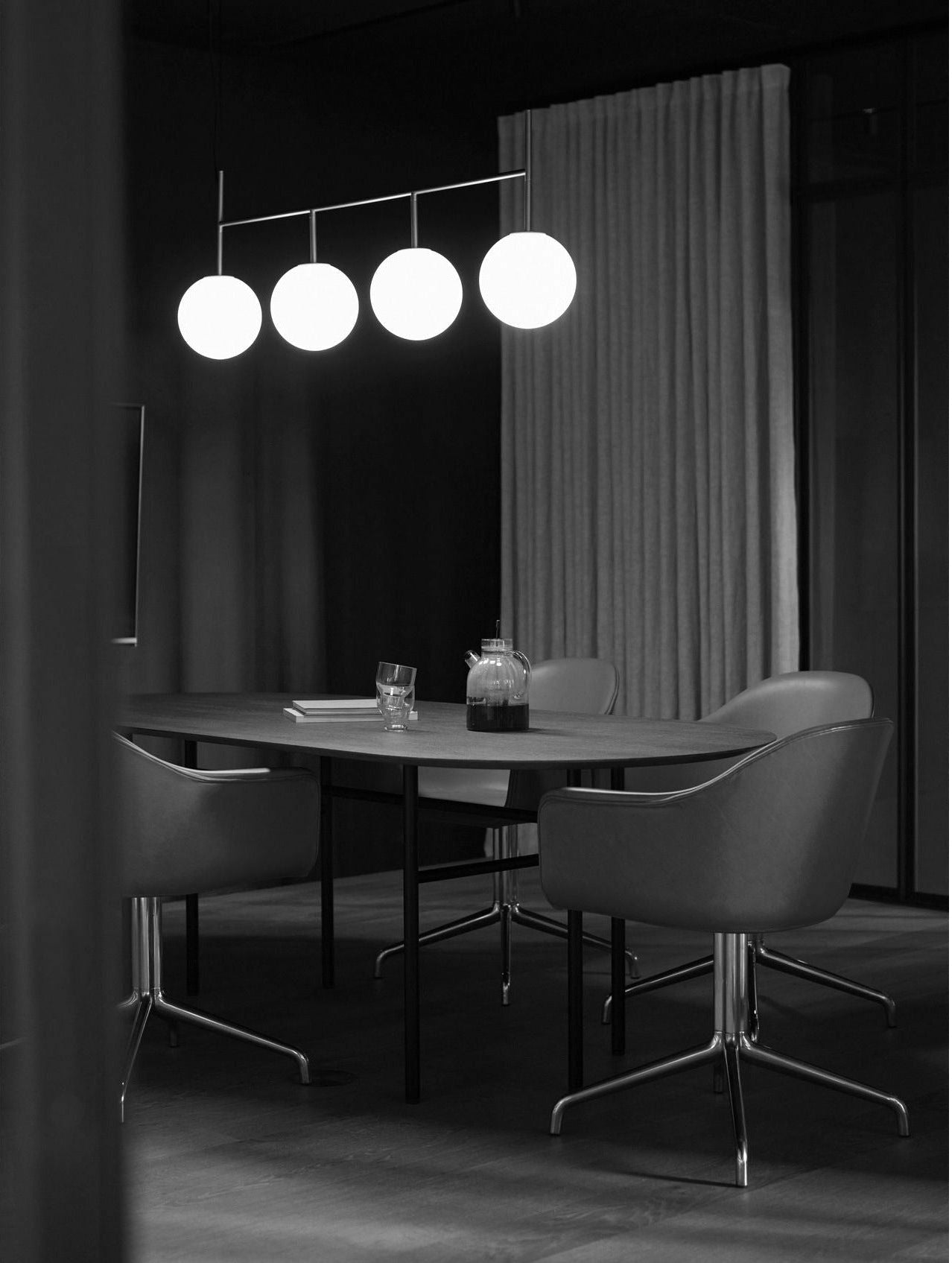 Audo Copenhagen Harbour Dining Chair Swivel, Black/Black