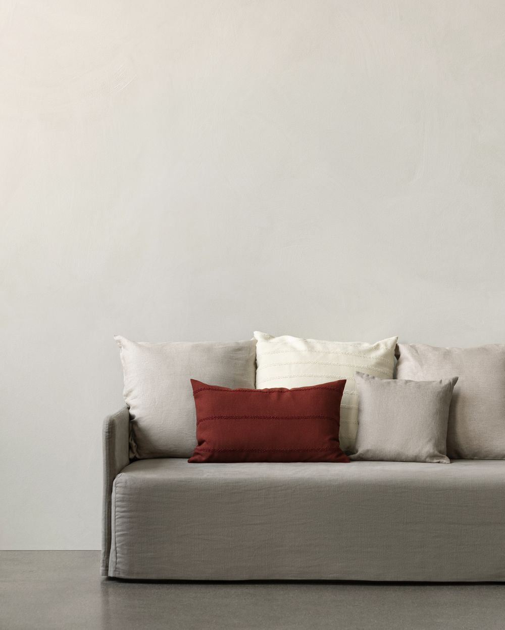 Audo Copenhagen Mimoides Cushion 60x60 cm, verbrannte Siena