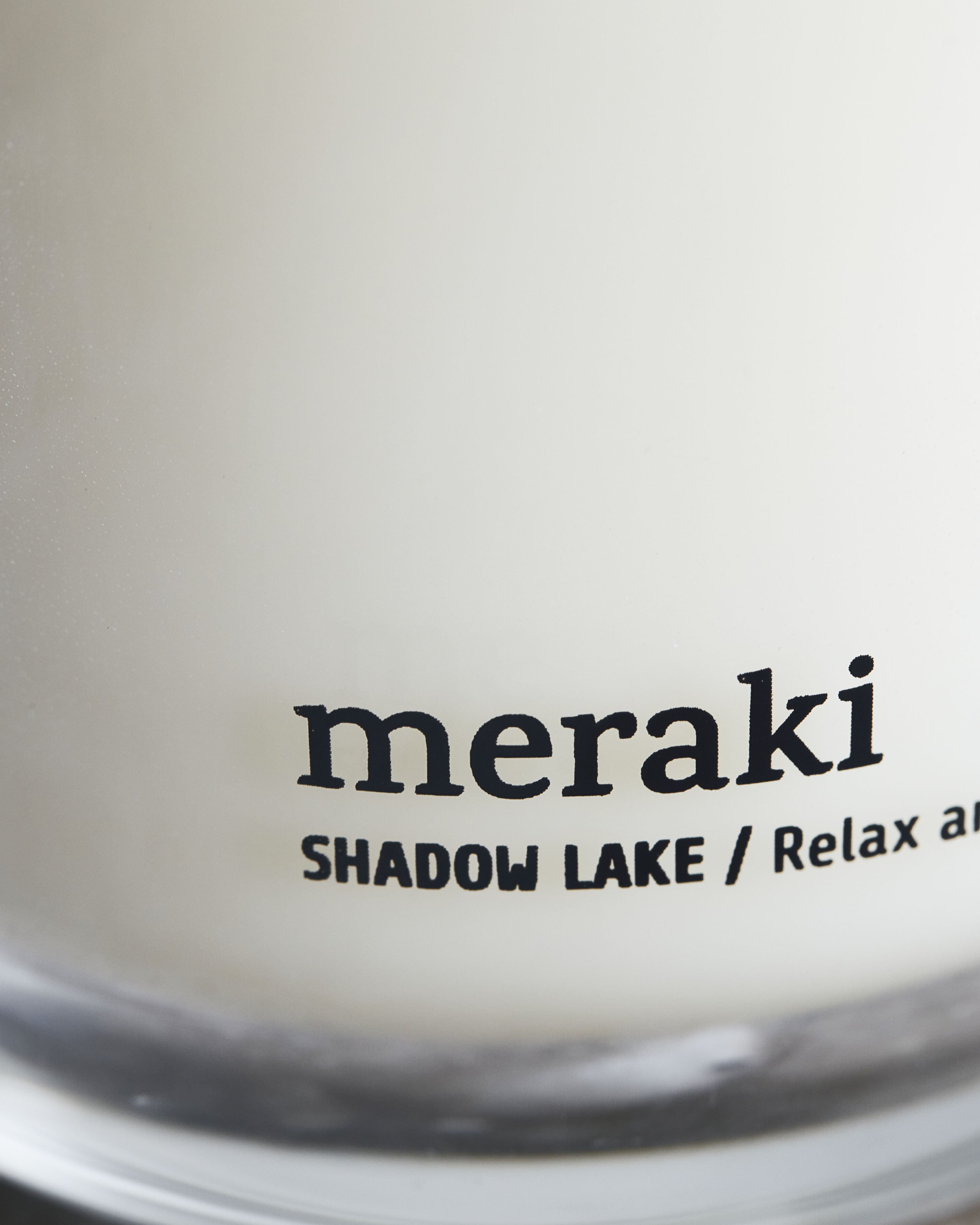 Meraki Sgence Candle H10,5 cm, Shadow Lake