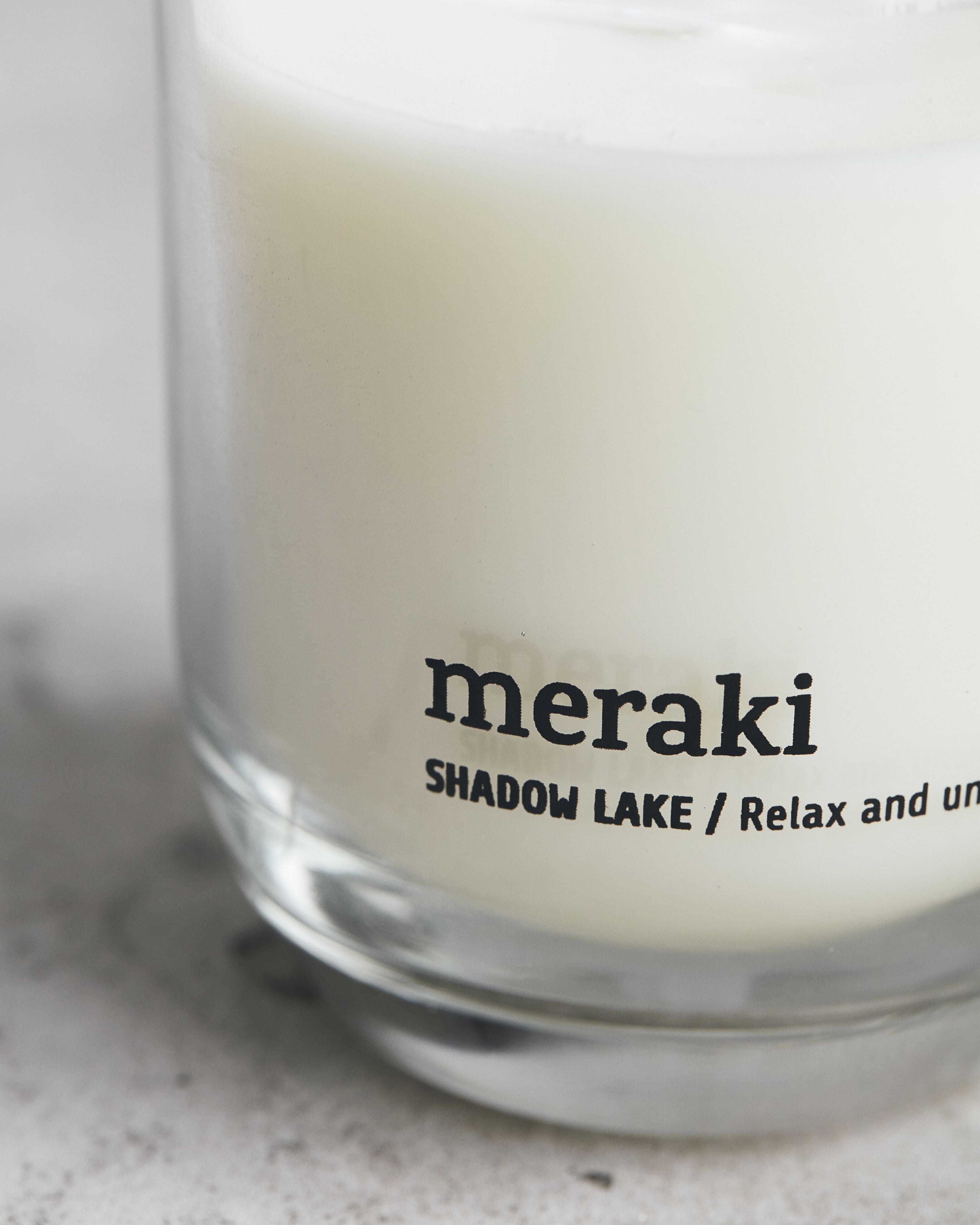 Meraki Sgence Candle H7,6 cm, Shadow Lake
