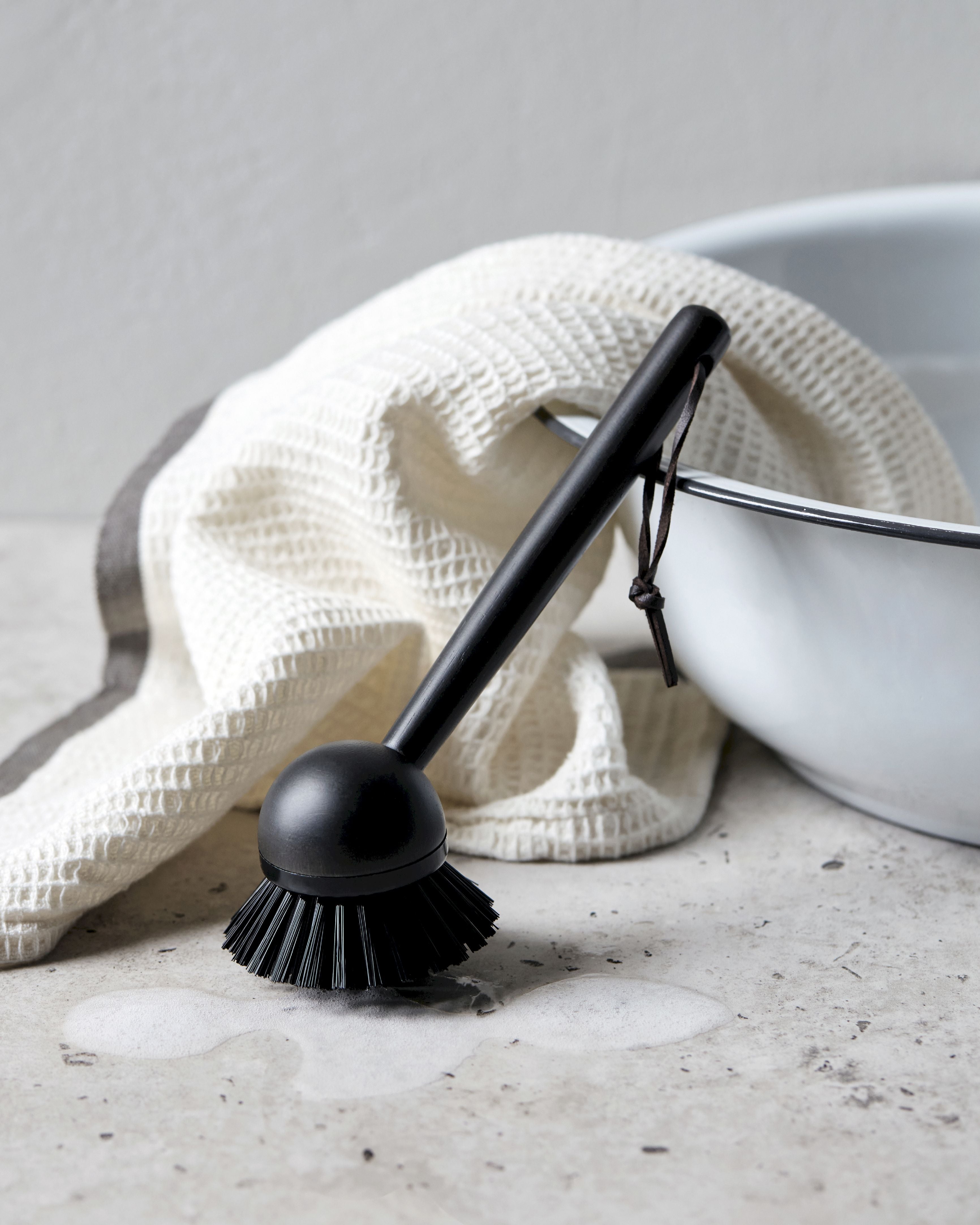 Cepillo para lavavajillas de Meraki, negro moteado