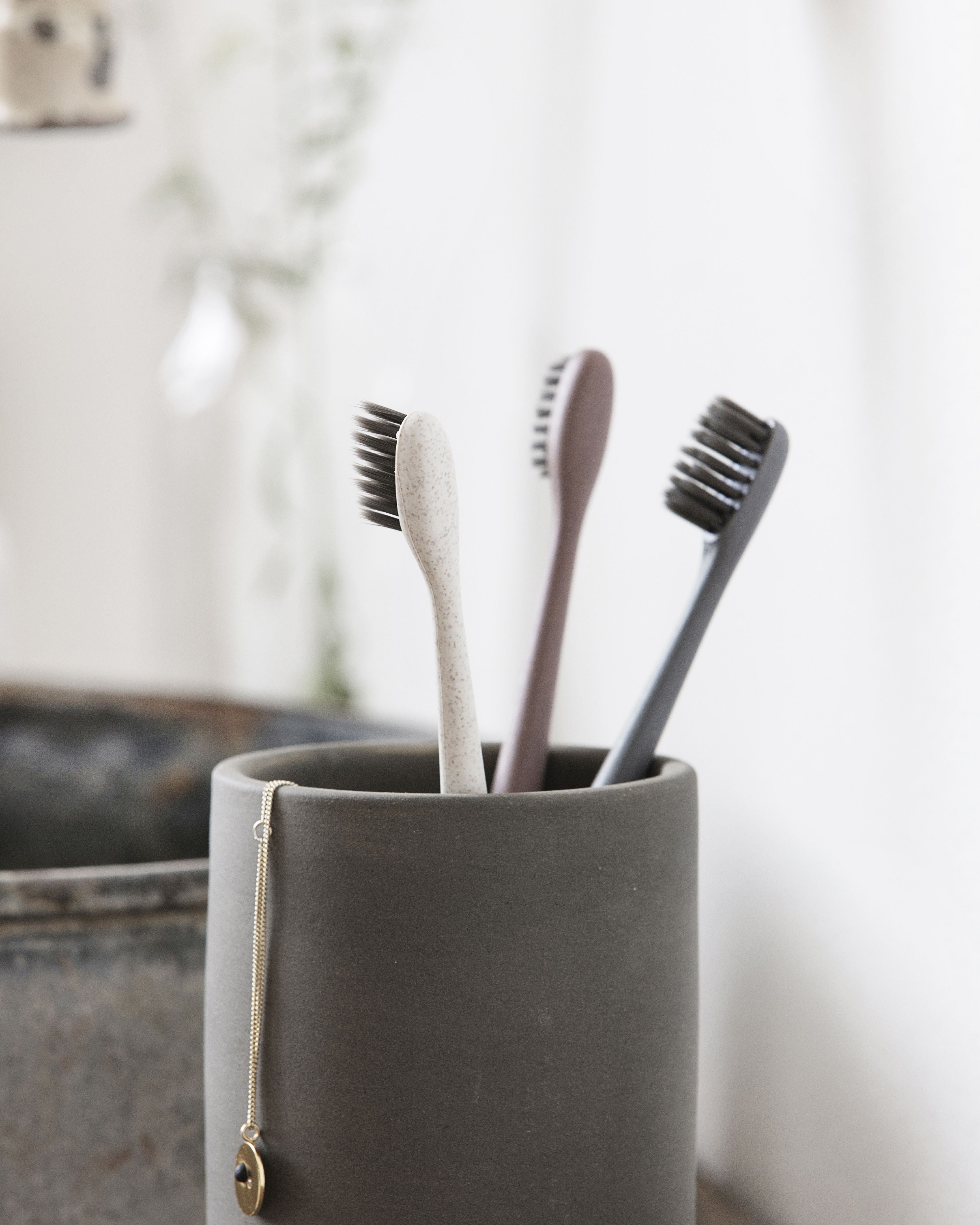 Ensemble de brosse à dents Meraki de 3, gris / blanc / bordeaux
