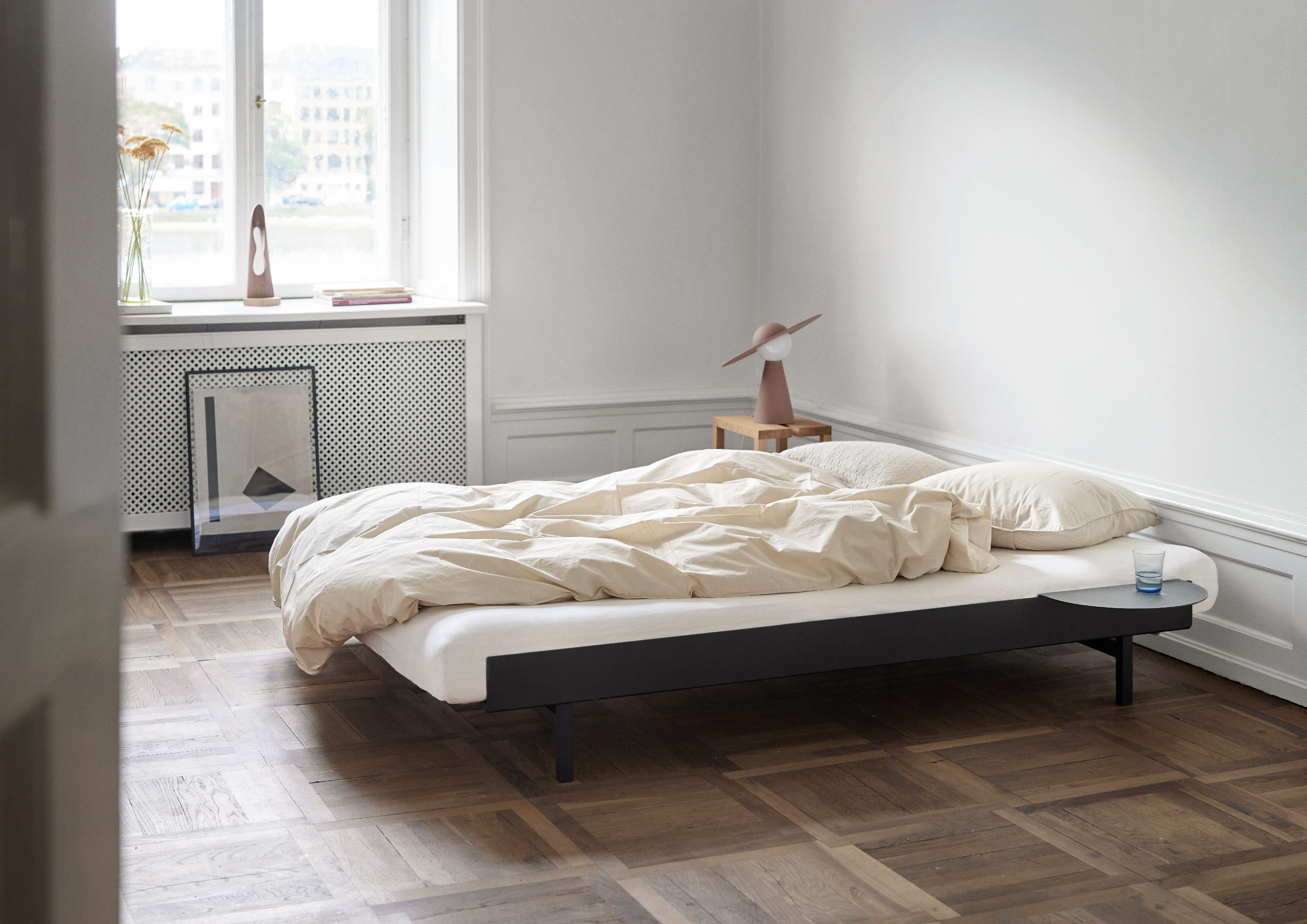 Moebe seng med 1 sengen tabel 90 180 cm, sort