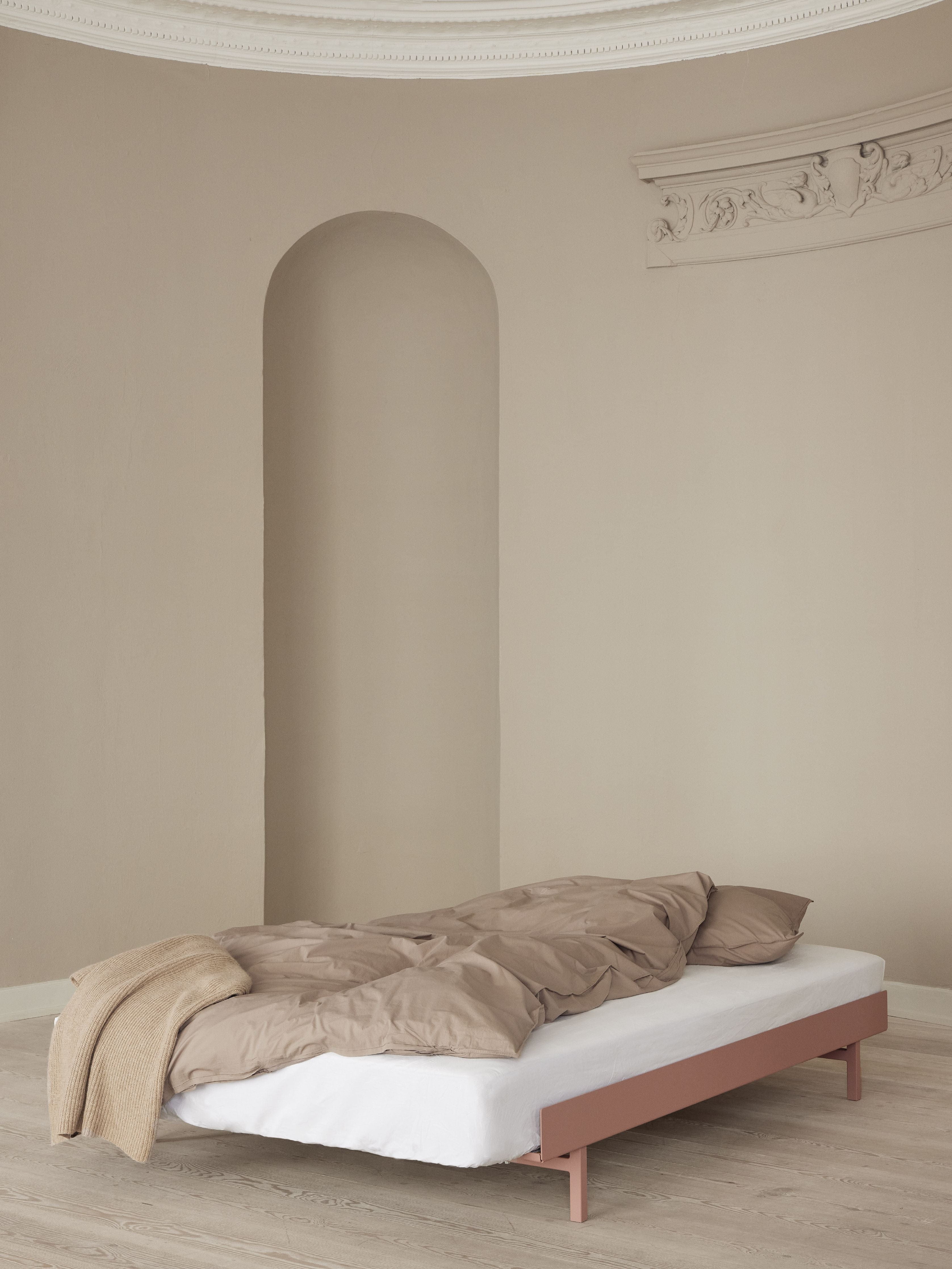 Moebe Bed With 1 Bedside Table 90 Cm, Dusty Rose