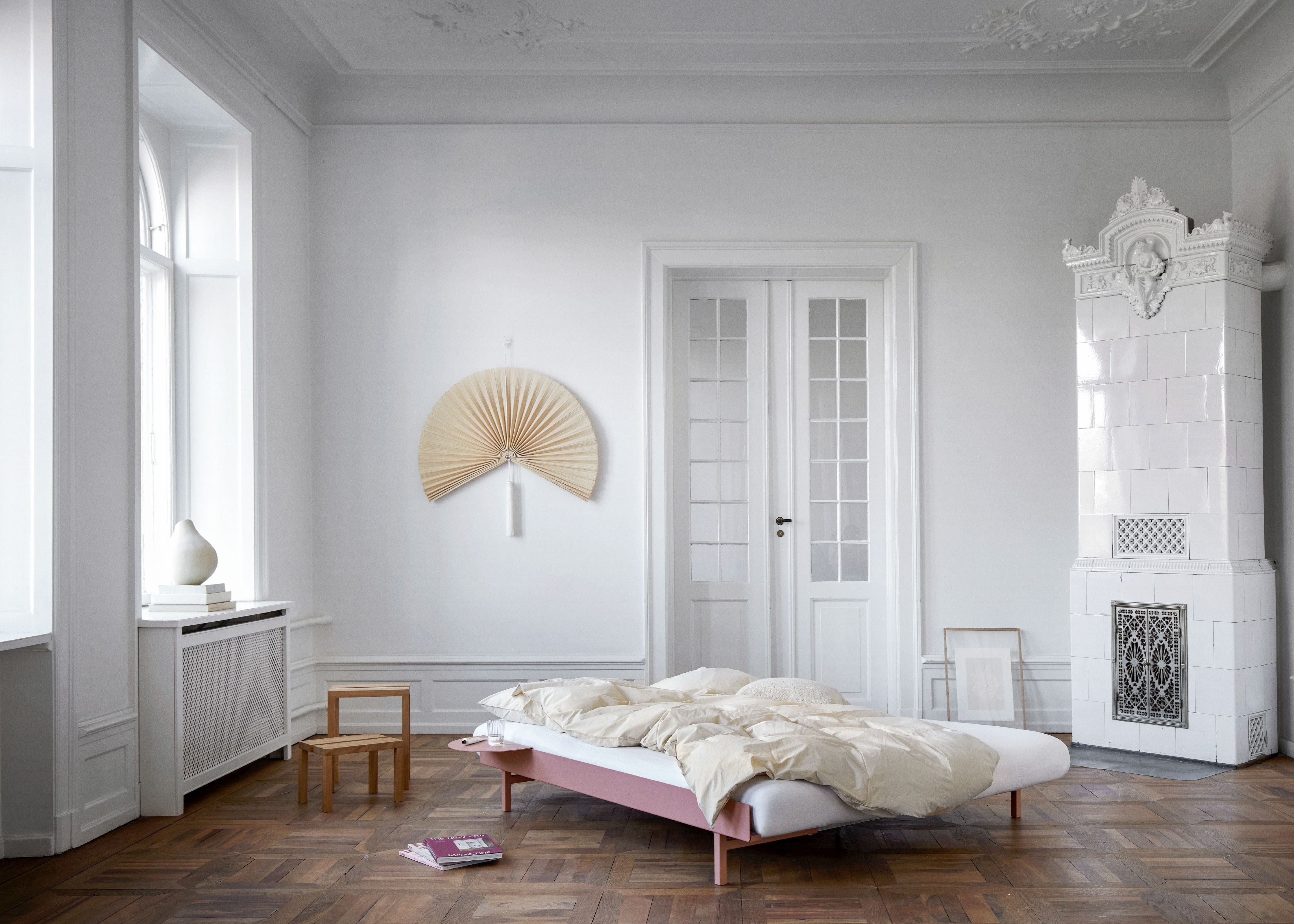 Moebe -säng med sängen 160 cm, dammig ros