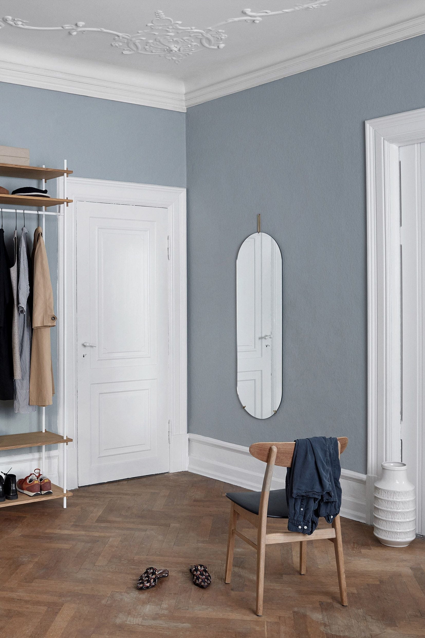 Moebe Wall Mirror 133 cm, mässing