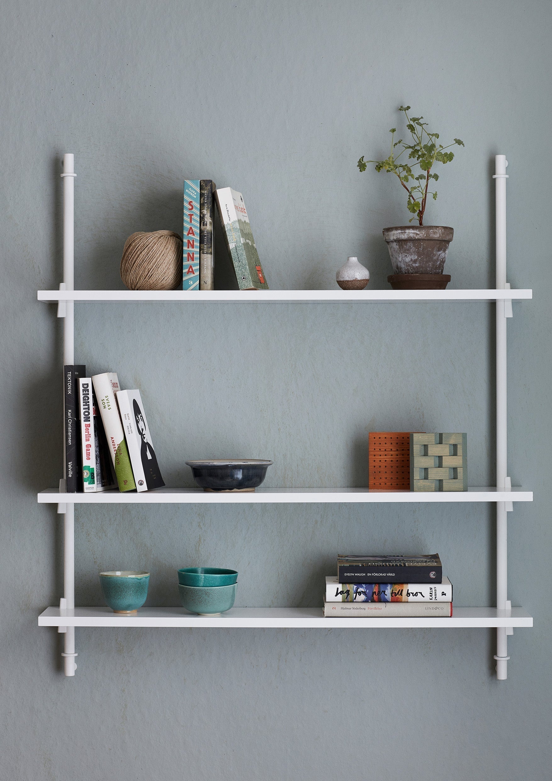 Moebe Wall Shelving Ws.65.1, White/White