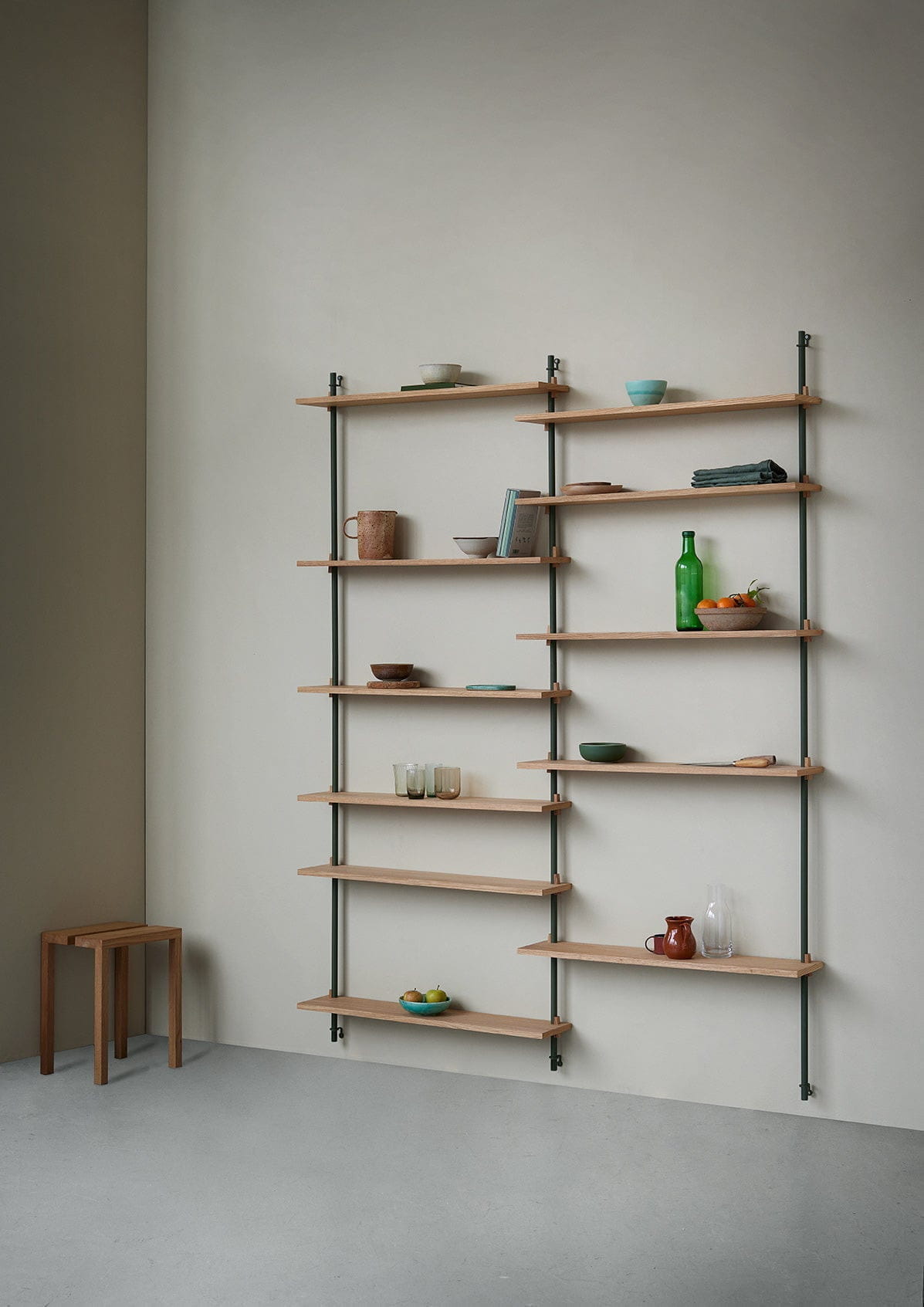 Moebe Wall Shelving Ws.85.2, Oak/Pine Green