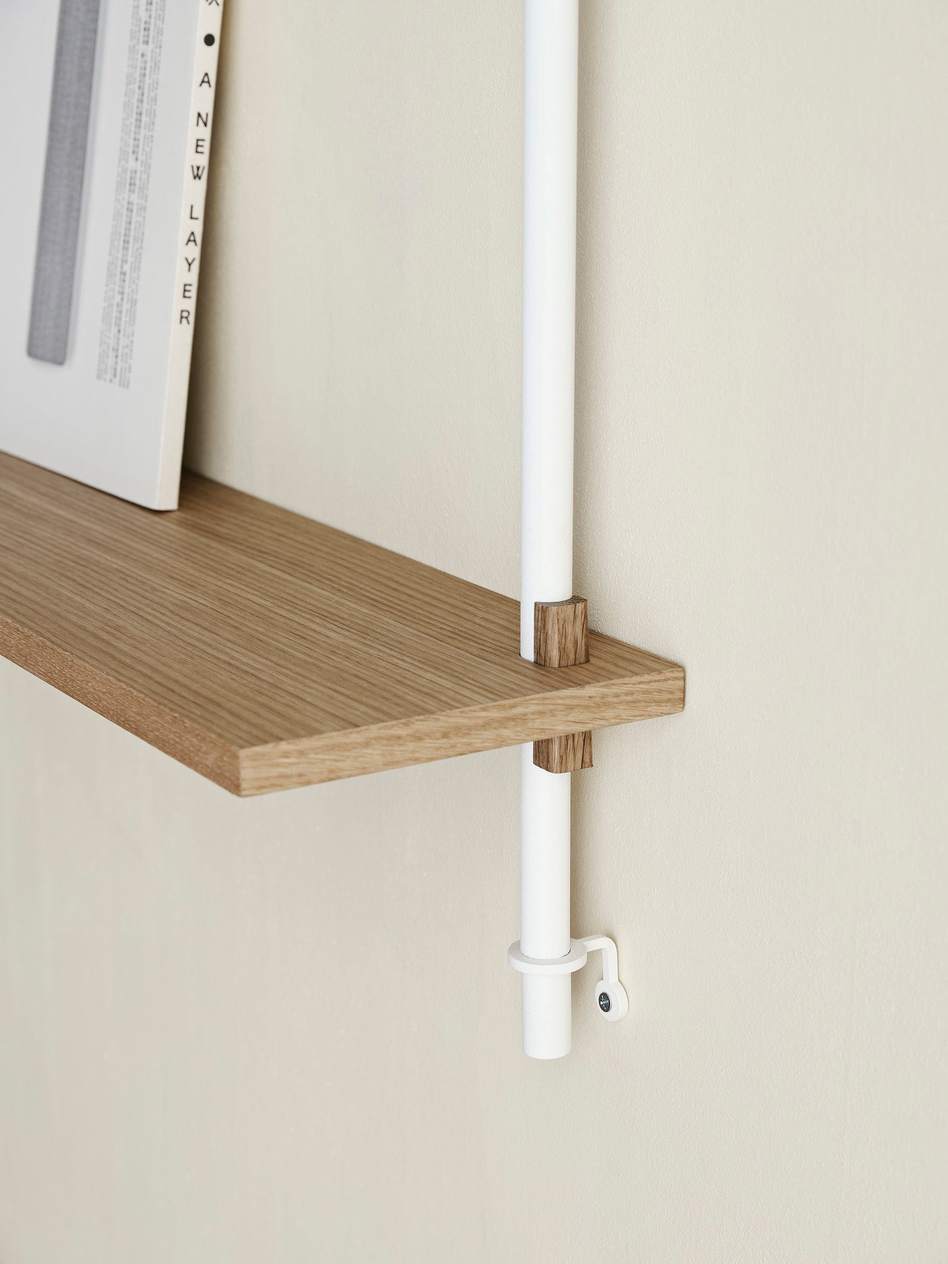 Moebe Wall Shelving Ws.85.2, Oak/White