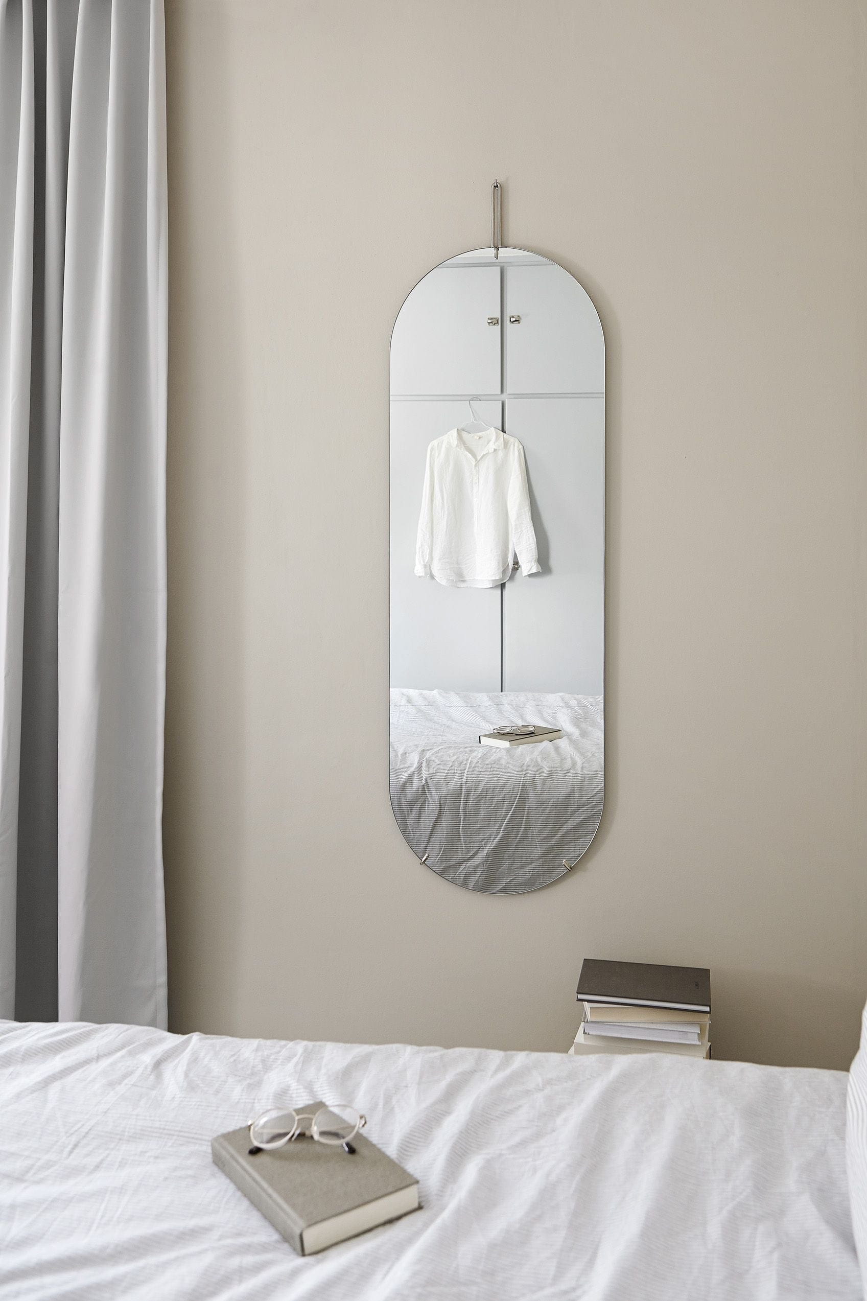 Moebe Wall Mirror 133 cm, krom