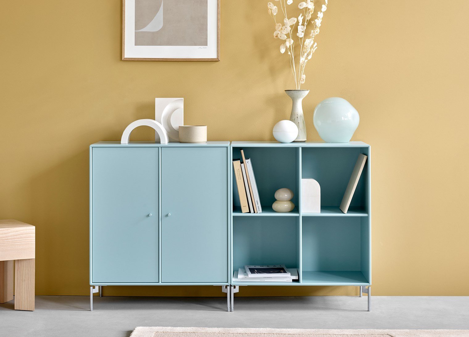 Montana Paar klassisches Sideboard mit Beinen, Bernstein/Schneewittchen