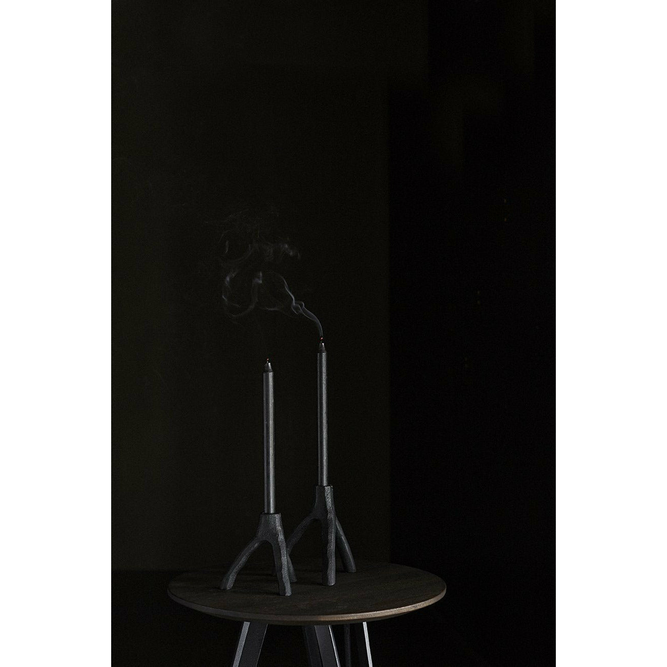 Muubs Aion Kerzenhalter schwarz, 13 cm