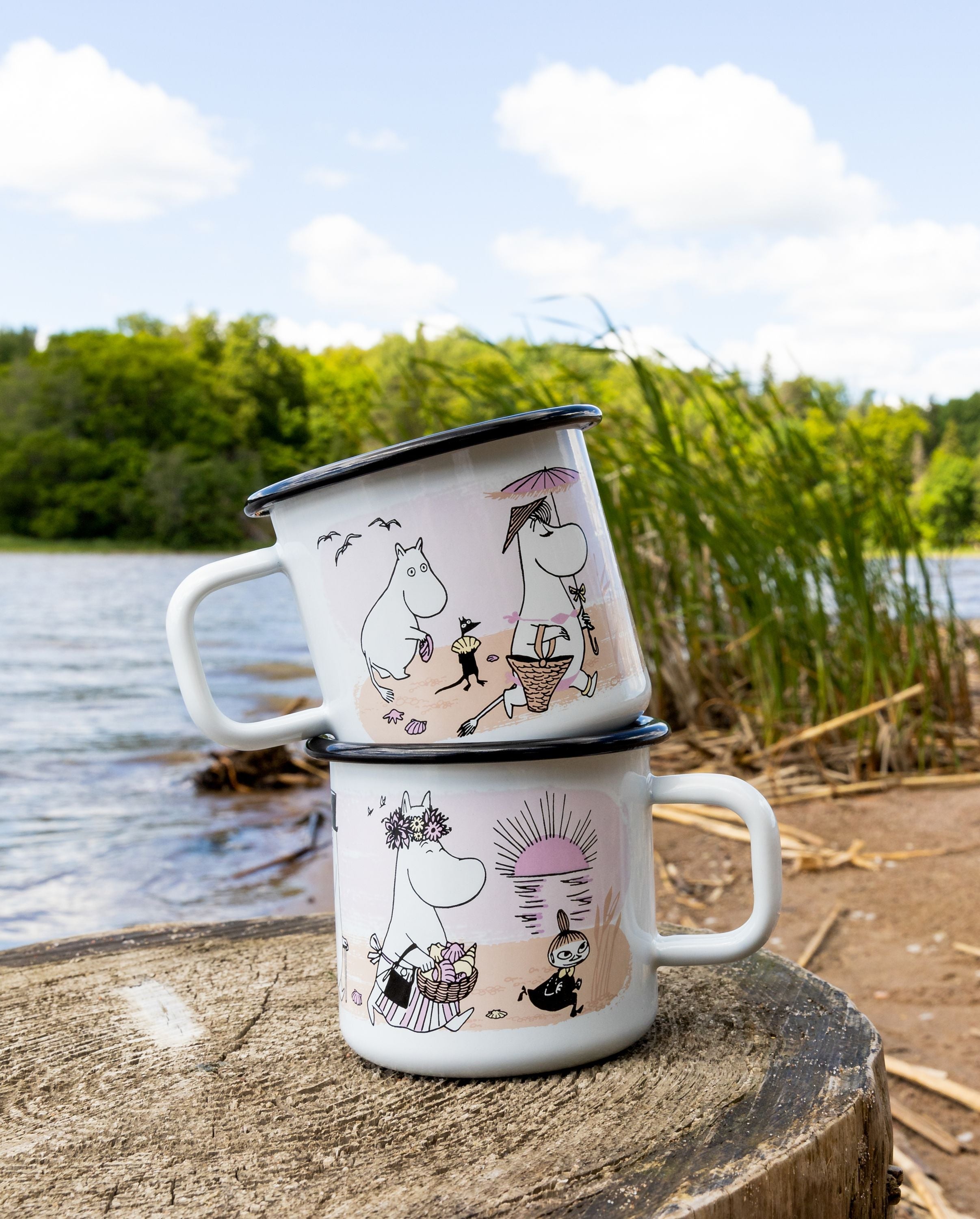 Muurla Moomin Enamel Mug the Beach