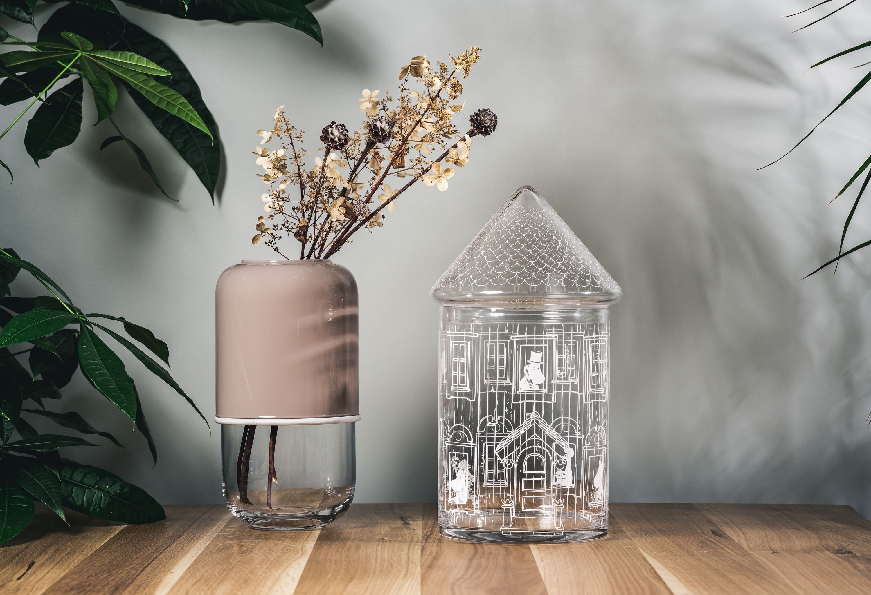 Muurla Capsule Vase, Beige