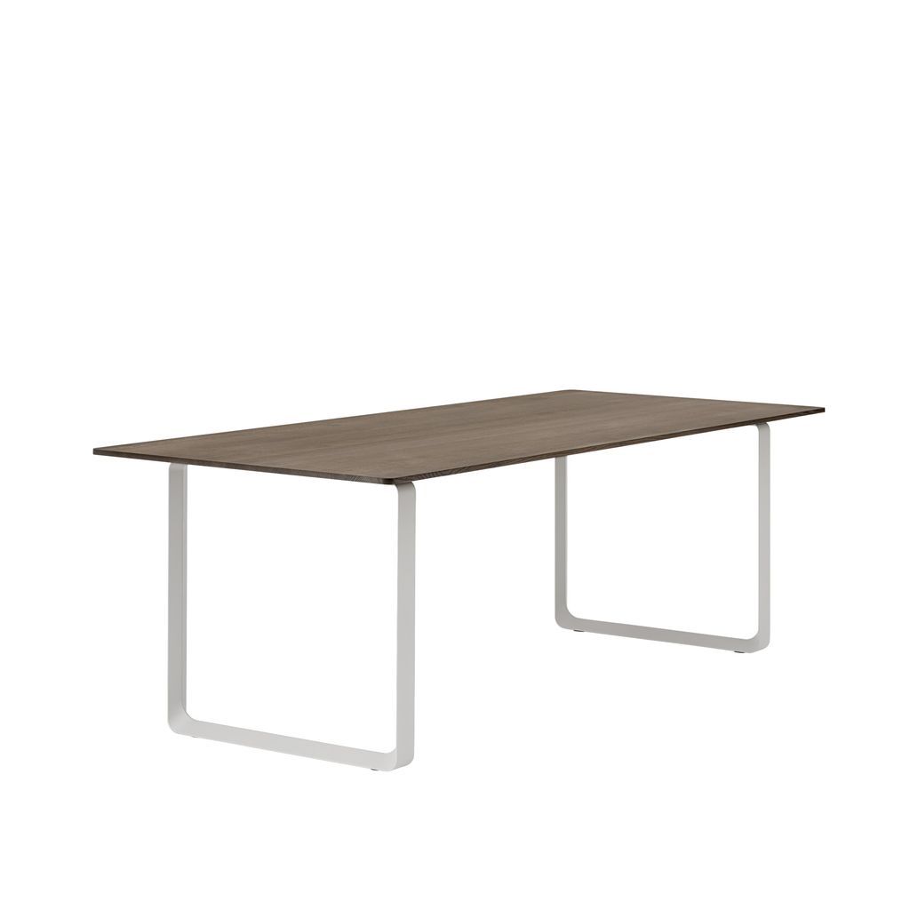Muuto 70/70 Tabelle 225 x 90 cm, geräucherte Eiche/Grau