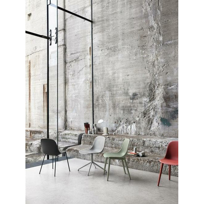 Muuto Fiber Side Chair Tube Base, tygstol, svart