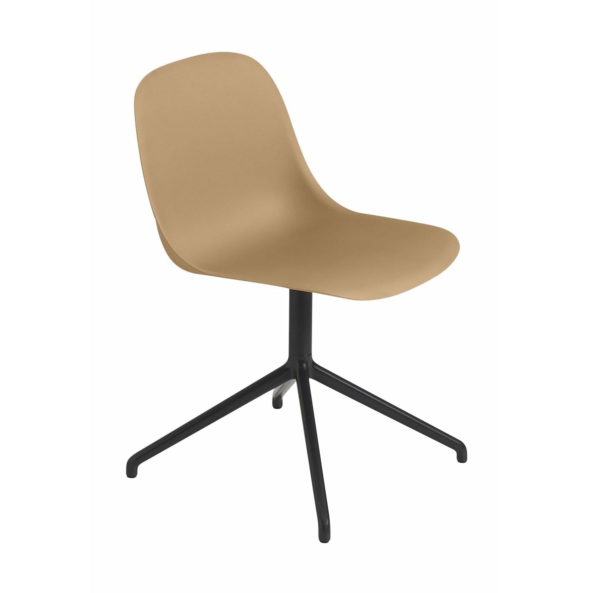 Silla lateral de fibra muuto hecha de plástico reciclado giratorio, ocre/negro